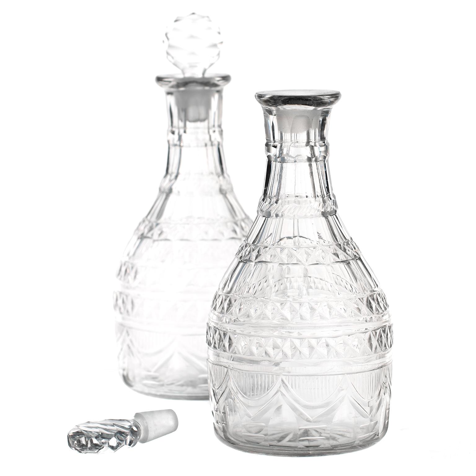 Pair of George III Irish Cut Crystal Decanters 5