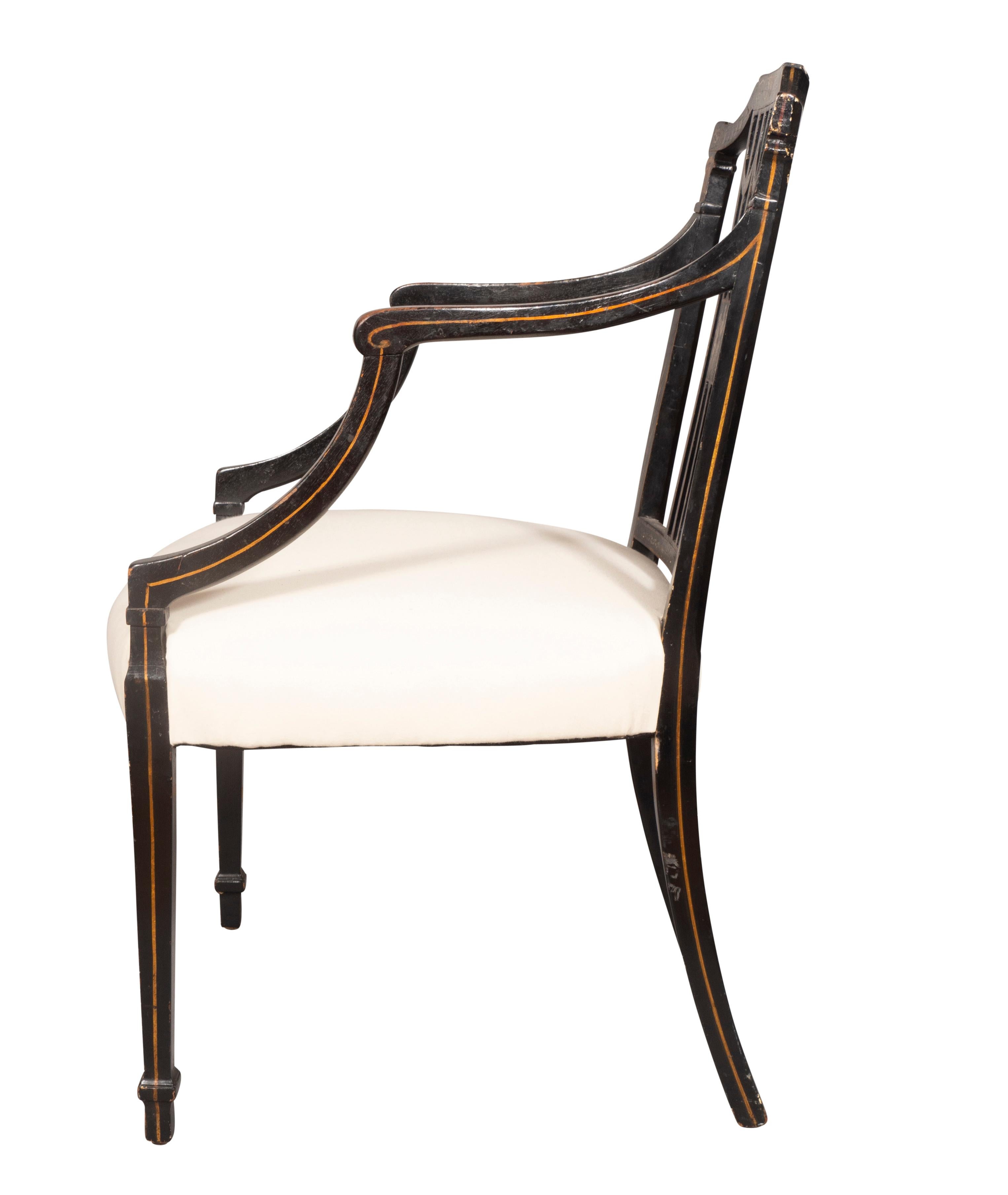 Paire de fauteuils peints George III en vente 3
