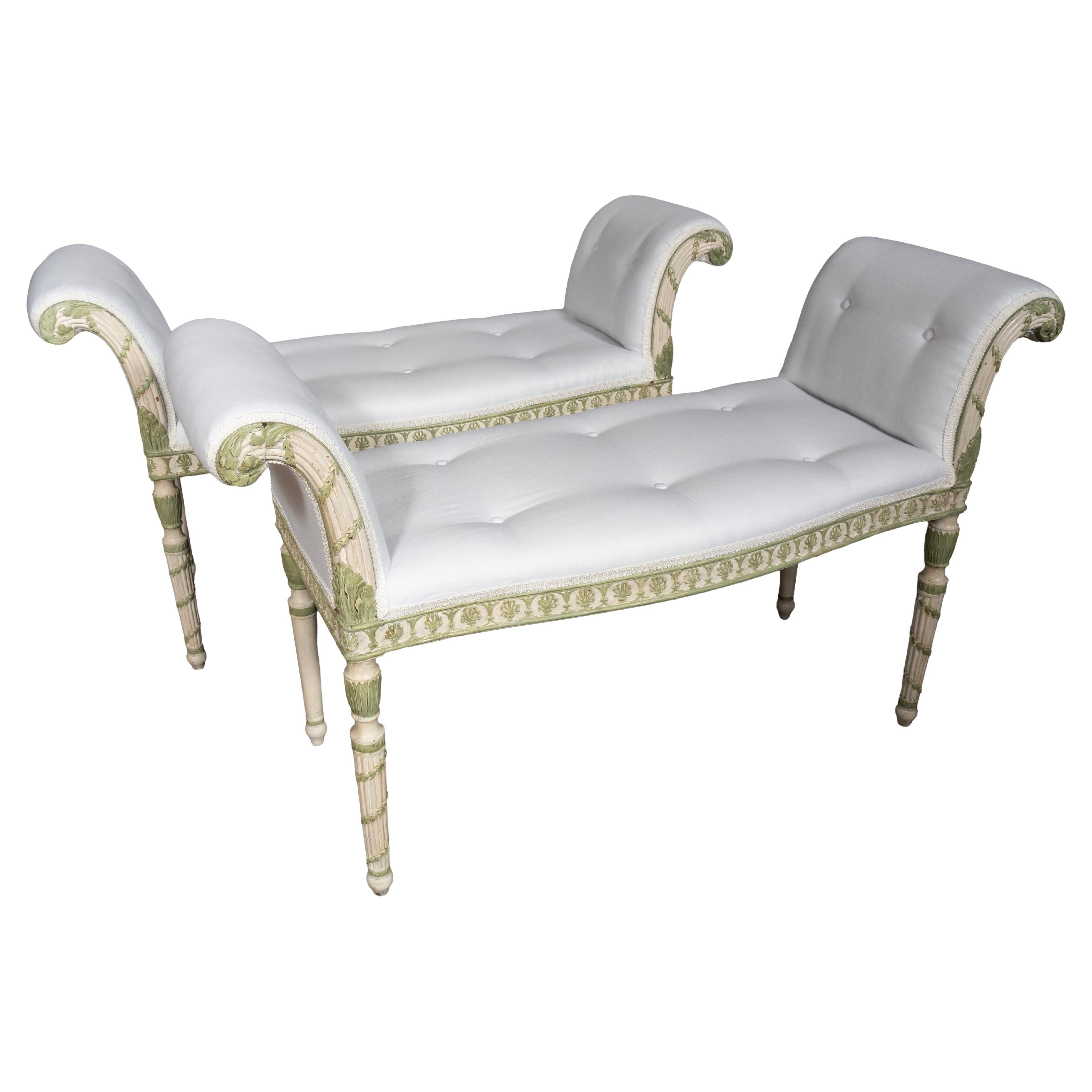 Pair Of George III Painted Window Benches en vente