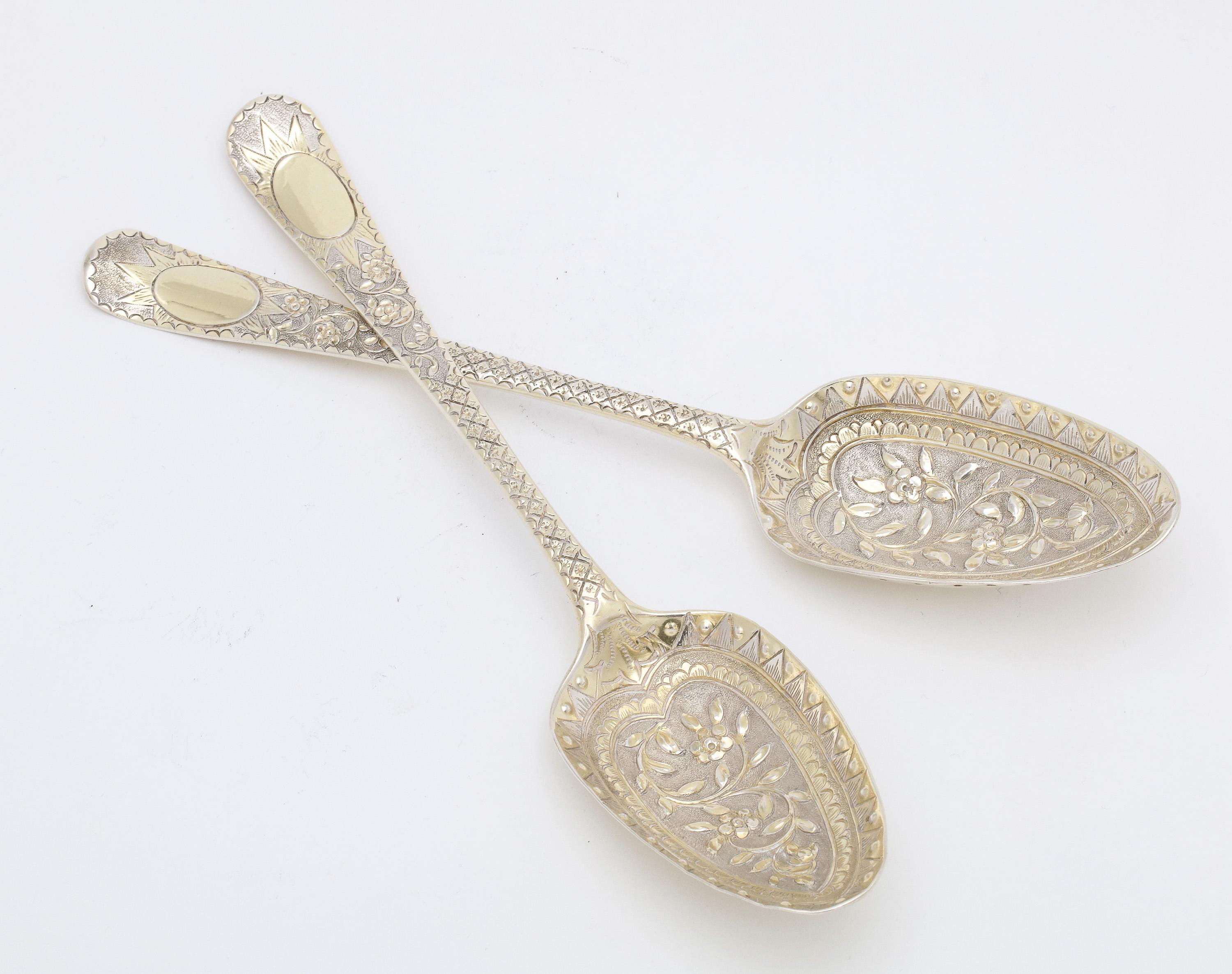 English Pair of George III Period Sterling Silver-Gilt Serving Spoons For Sale