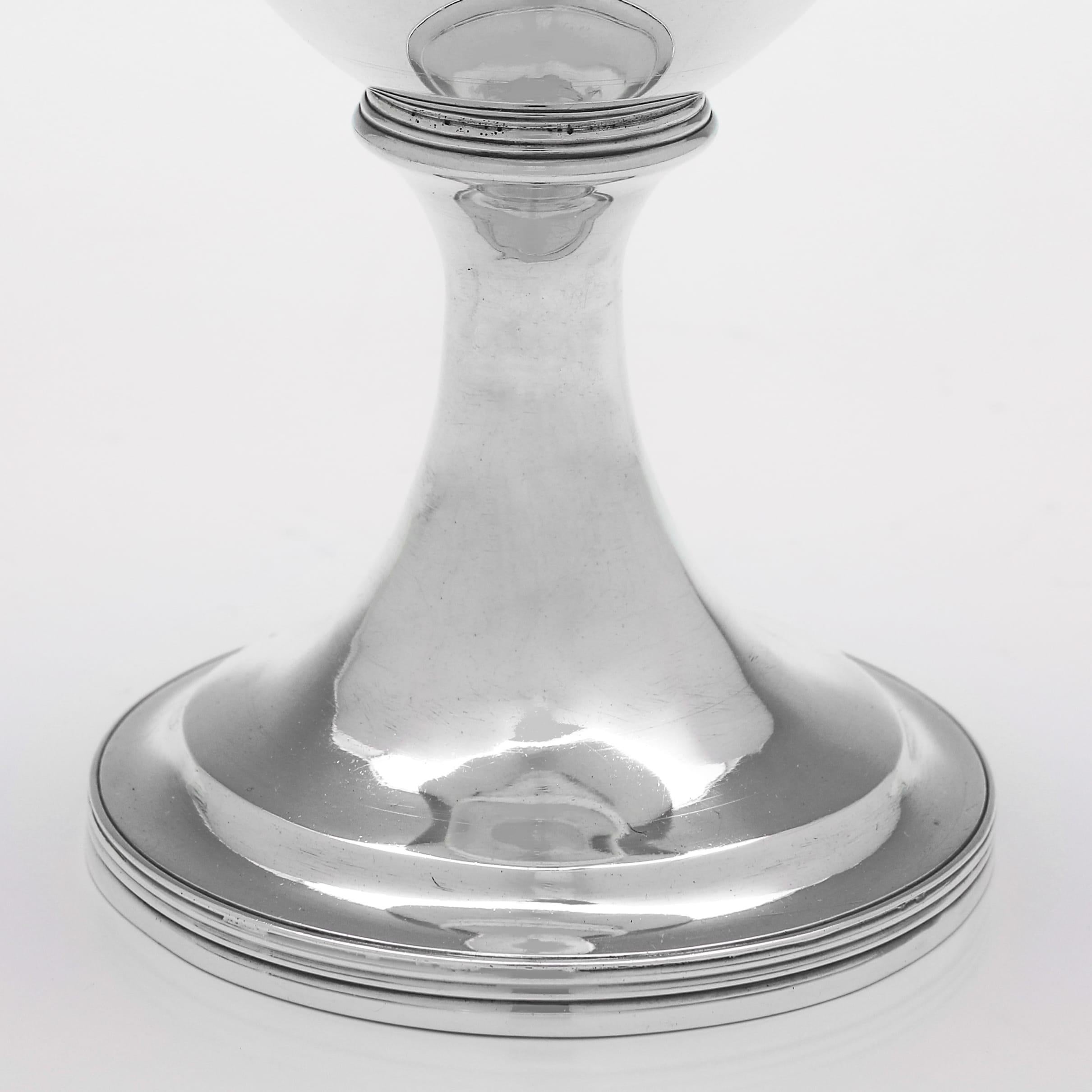 Paire de gobelets en argent sterling de la période George III par Charles Fox Londres 1806 Bon état - En vente à London, London