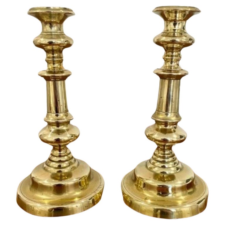 Pair of George III Neoclassical Candlesticks For Sale at 1stDibs