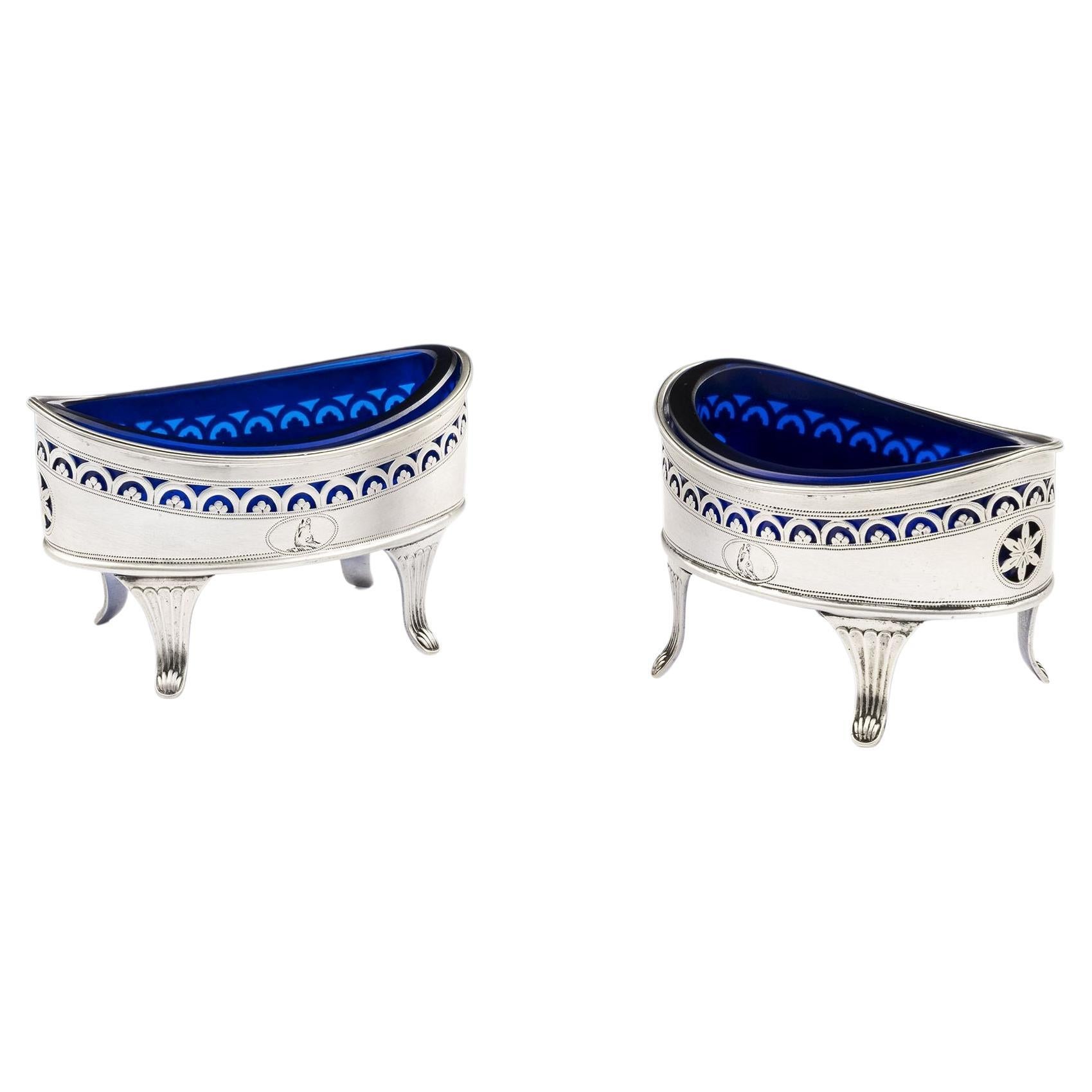 Fine Pair of III Boat Shaped Salt Cellars For Sale at 1stDibs