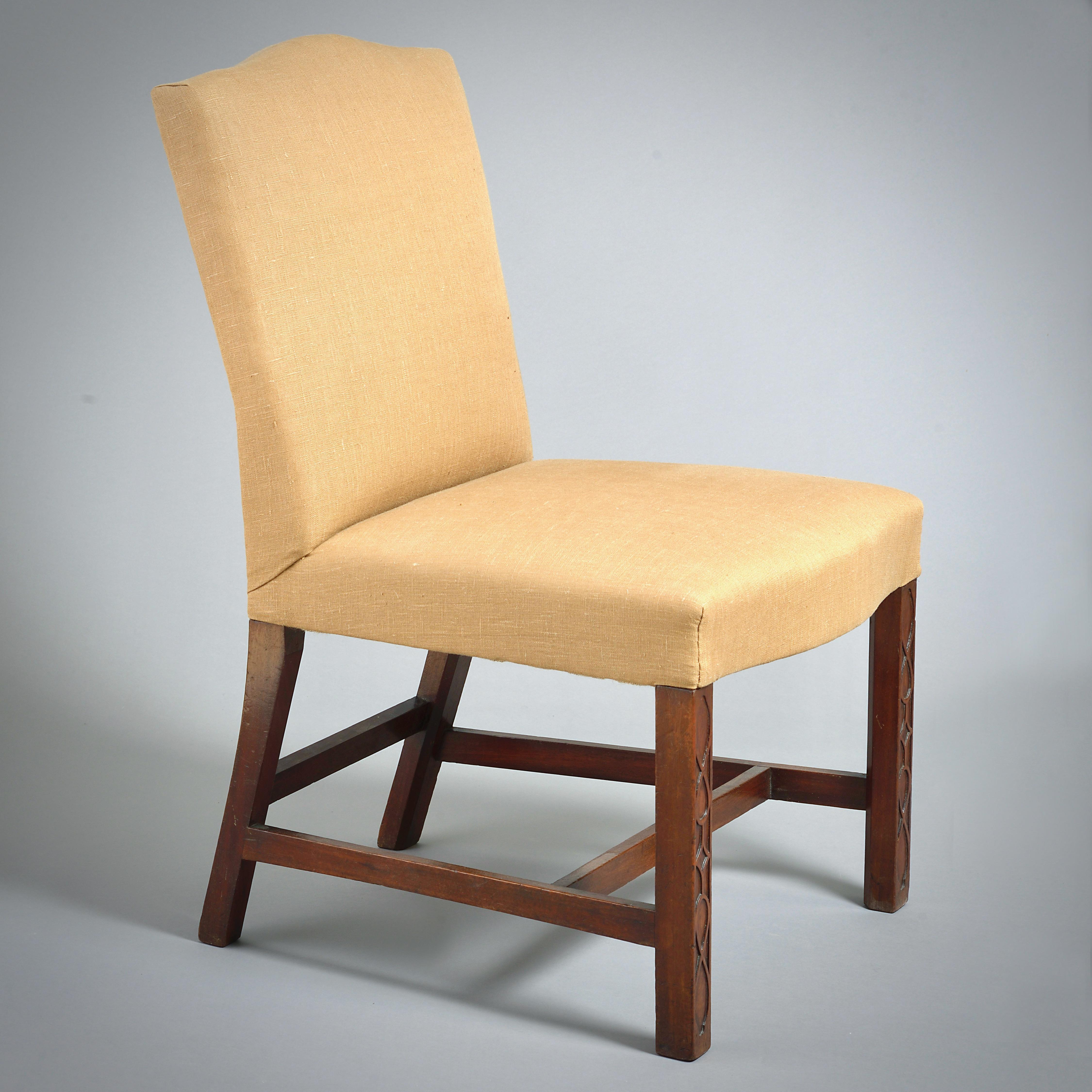 Pair of George III Scottish Mahogany Side Chairs In Good Condition For Sale In London, GB