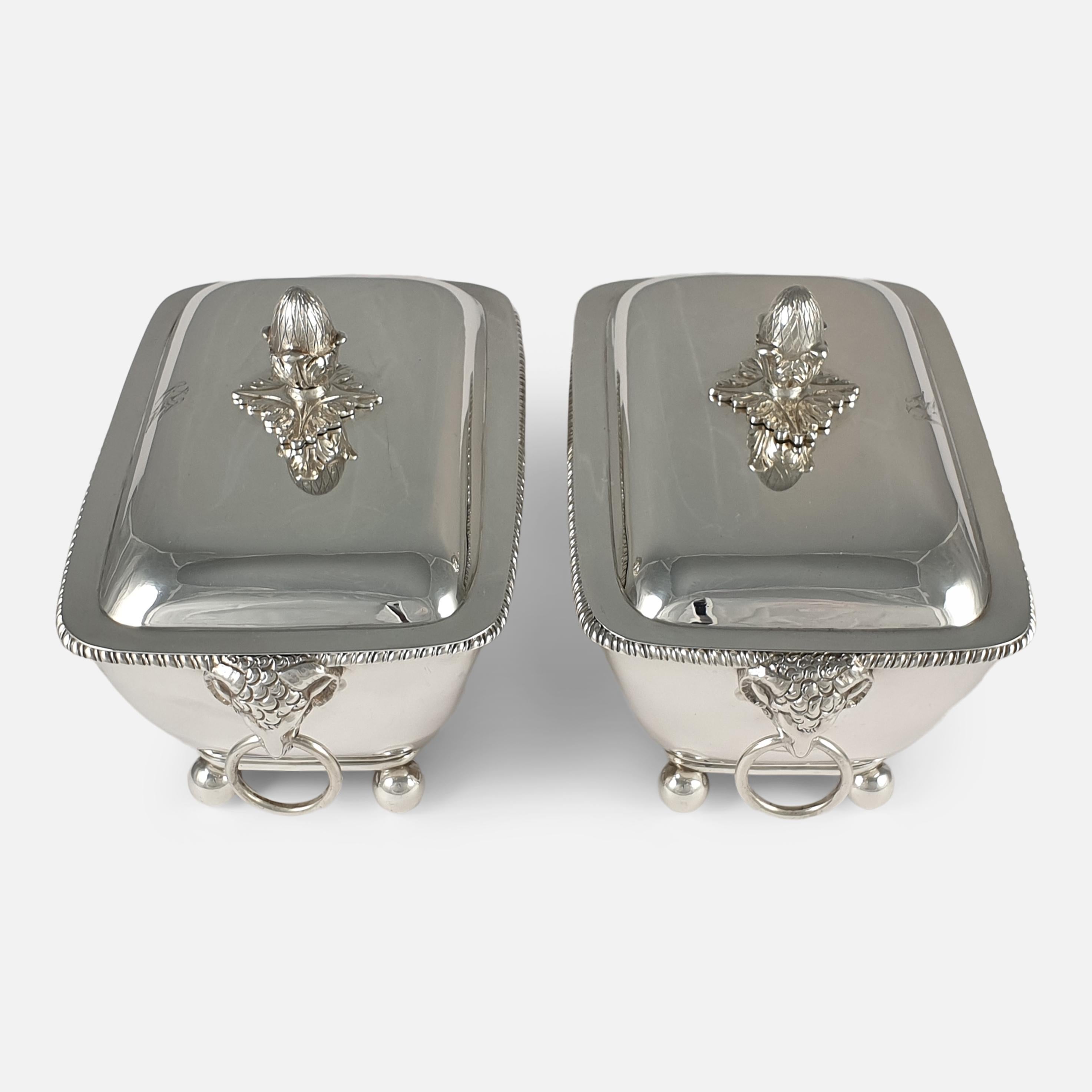 Sterling Silver Pair of George III Silver Sauce Tureens and Covers, John Robins, London, 1802 For Sale