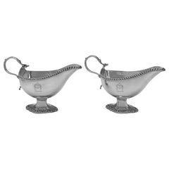 Coppia di salsiere in argento sterling di Giorgio III realizzate a Londra nel 1772