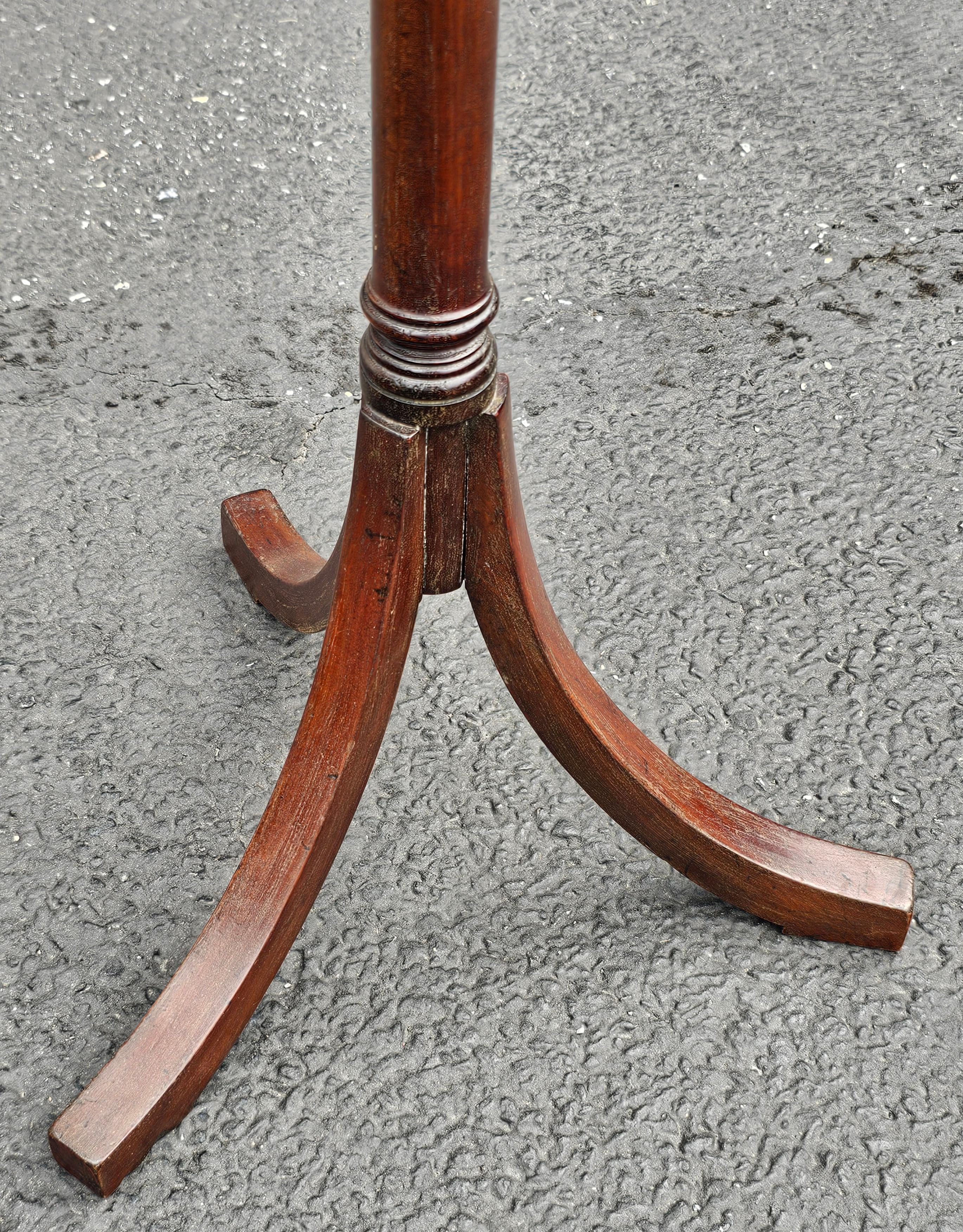 Hardwood Pair of George III Style Mahogany Octagonal Top Tripod Wine Tables Candle Stands For Sale