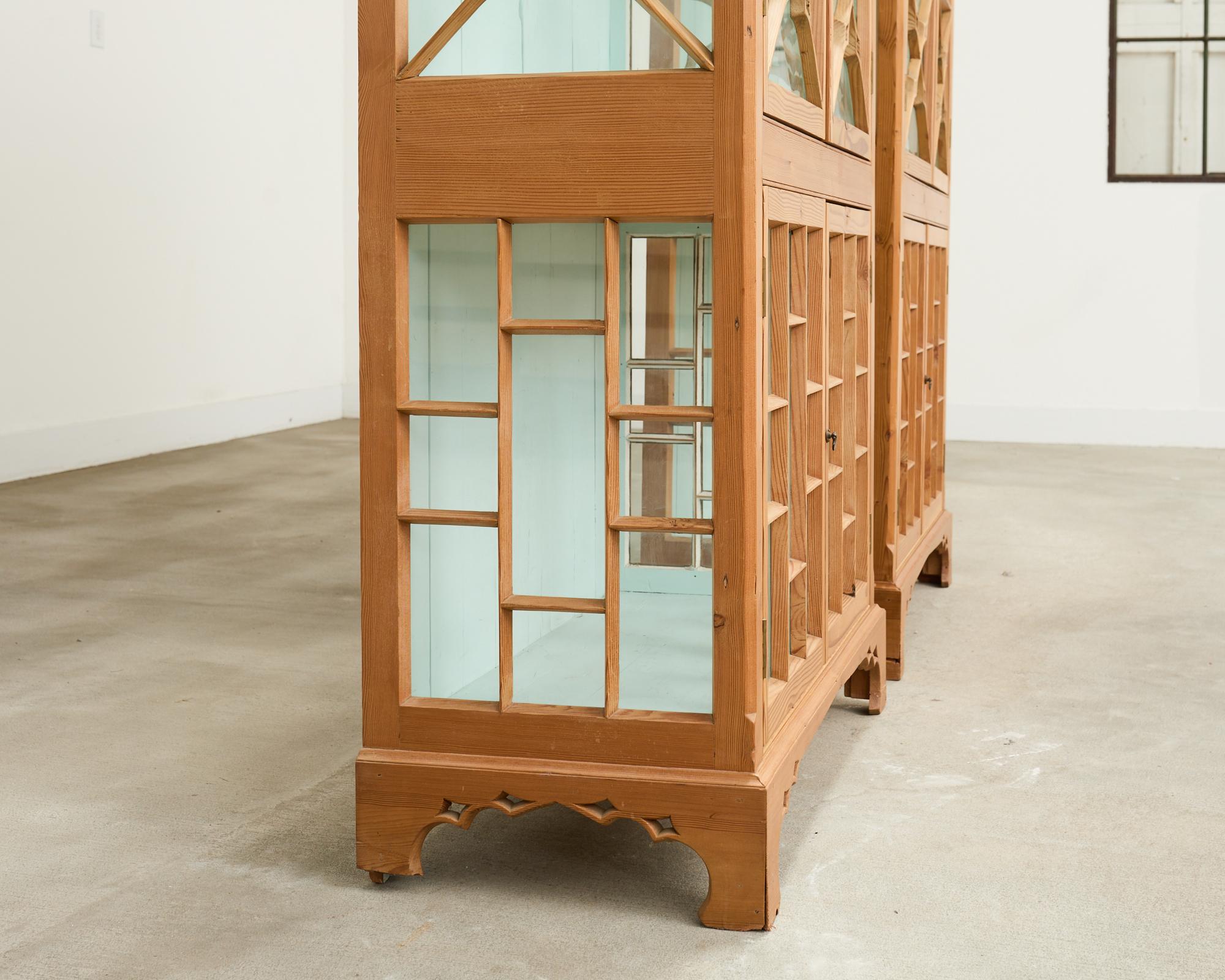 Pair of George III Style Pine Chinese Chippendale Bookcases In Good Condition For Sale In Rio Vista, CA