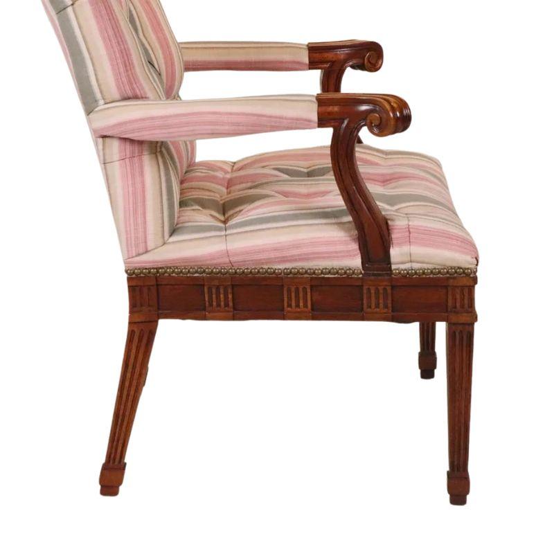 Paar getuftete Sessel im Stil von George III (George III.) im Angebot