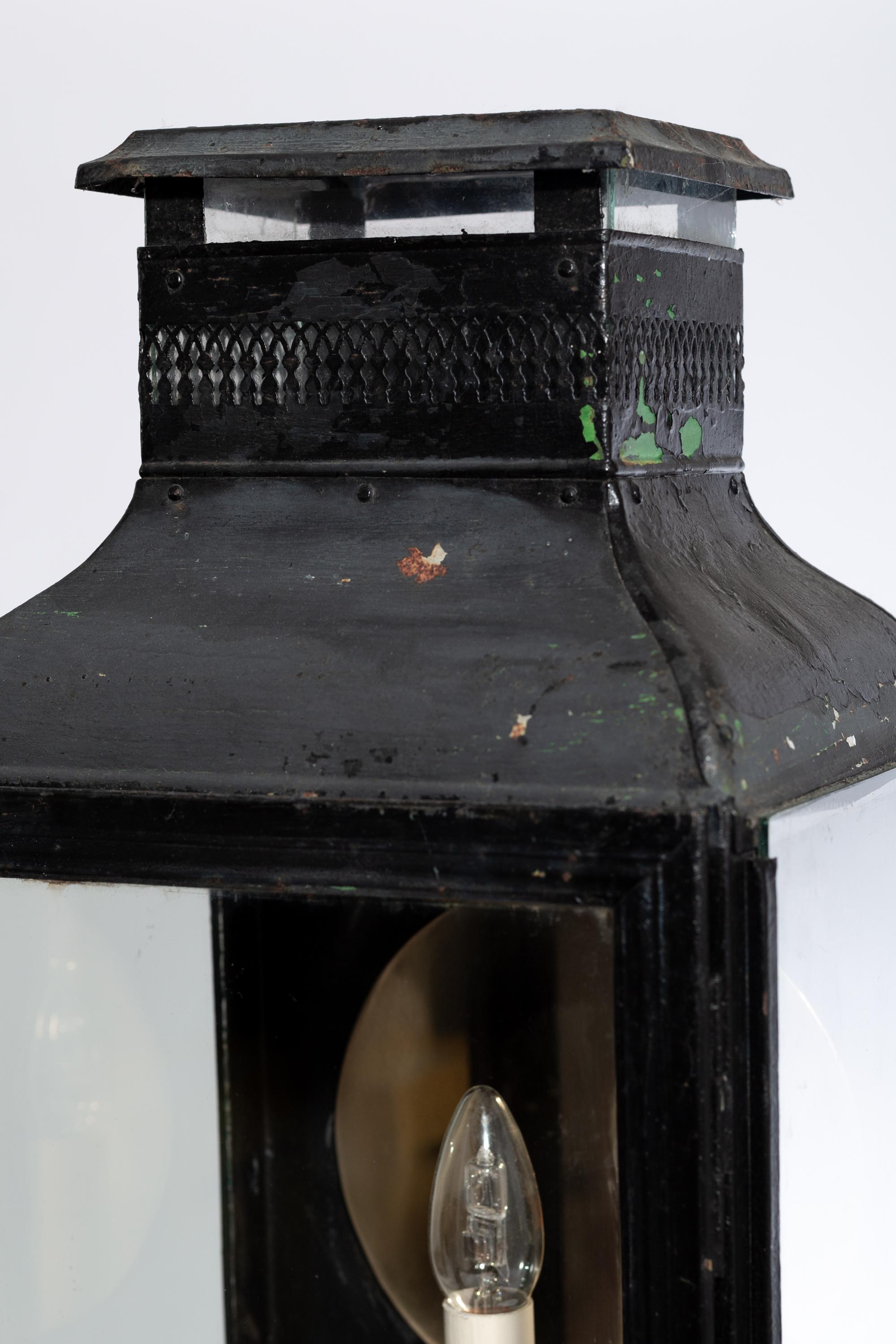Pair of George III Tole Painted Wall Lanterns For Sale 1