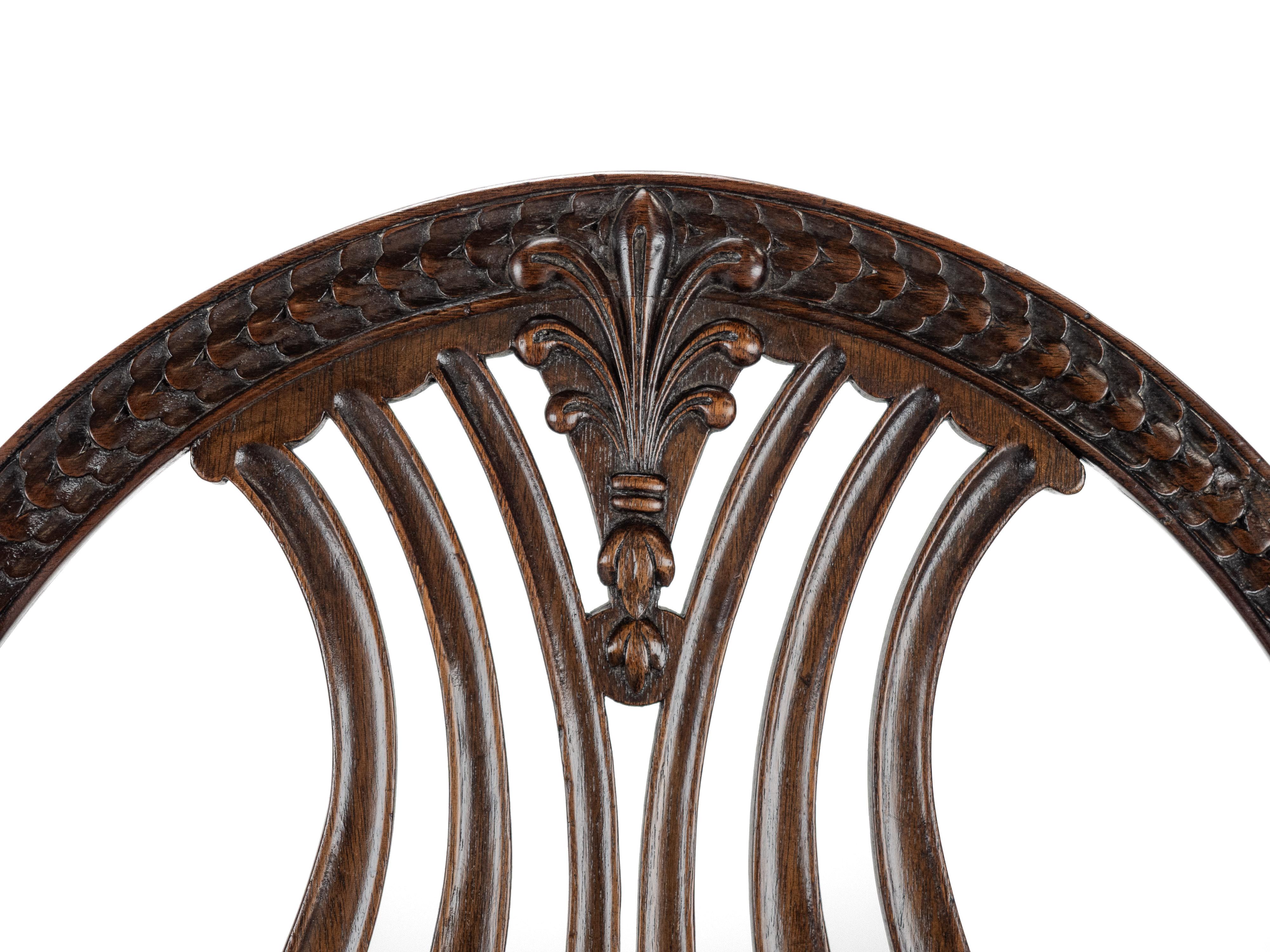 Coppia di poltrone George IV in mogano George Hepplewhite c1820 Georgiano Inizio 19° secolo in vendita 11