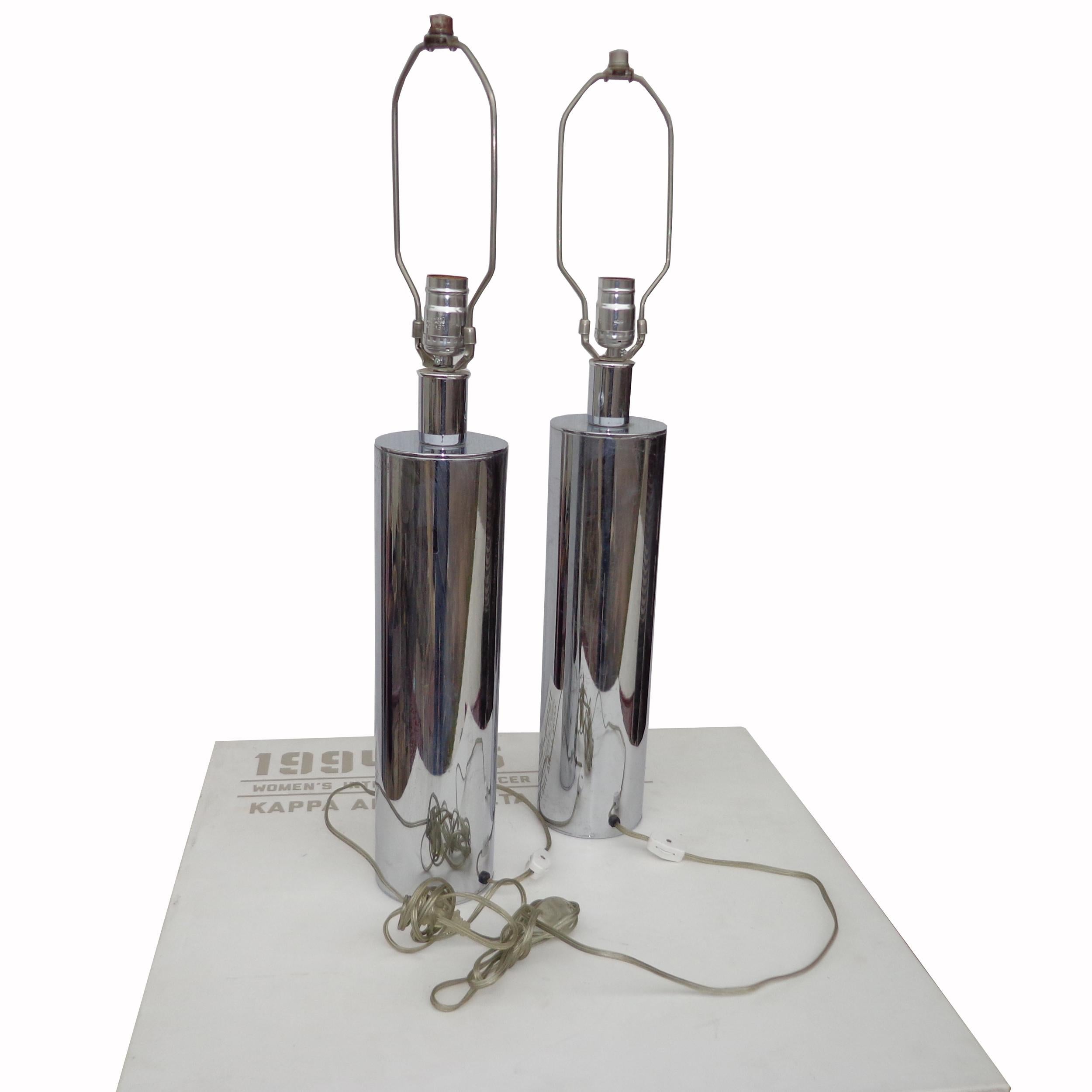 Pair of George Kovacs Chrome Cylinder Lamps In Good Condition For Sale In Pasadena, TX