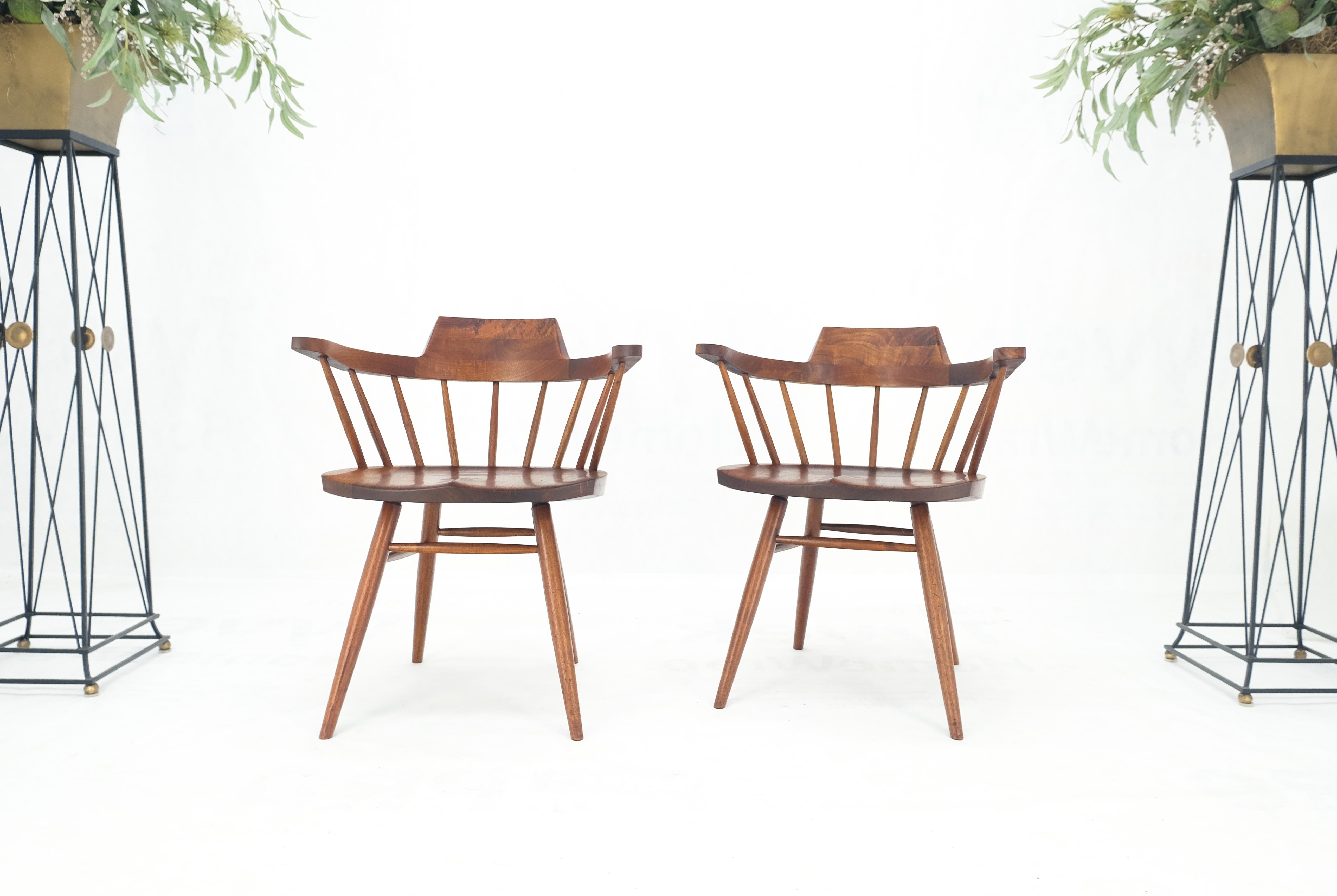 20th Century Pair of George Nakashima Captain's Dining Chairs in Walnut For Sale