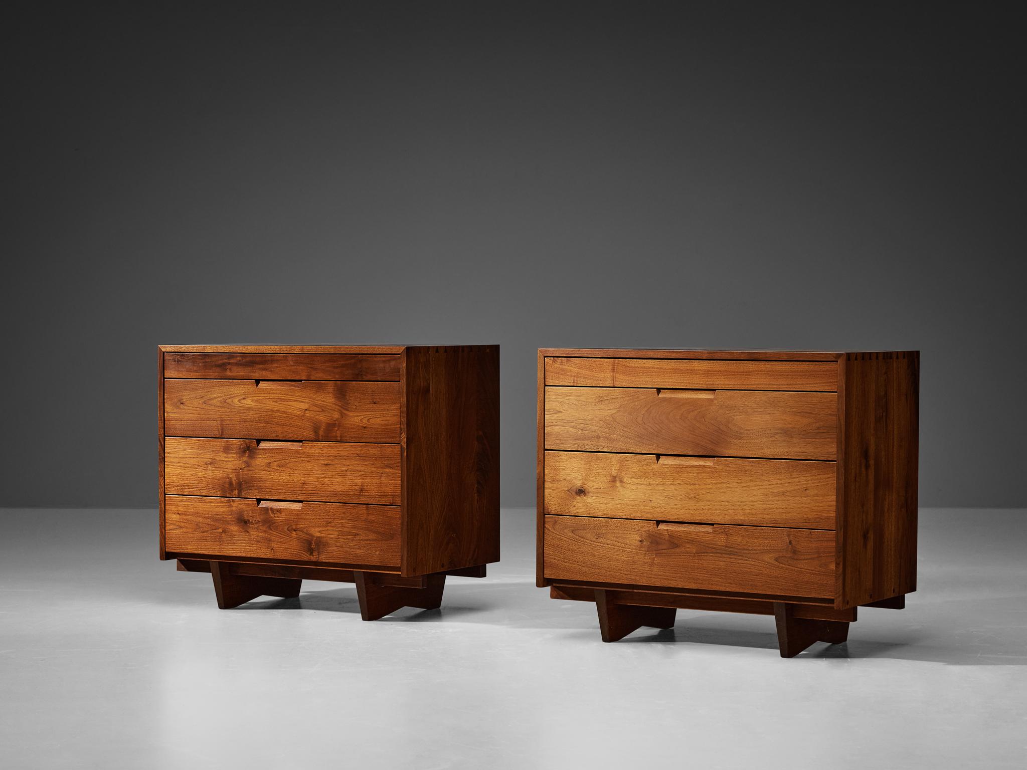 George Nakashima Pair of Chest of Drawers in American Black Walnut  In Good Condition In Waalwijk, NL