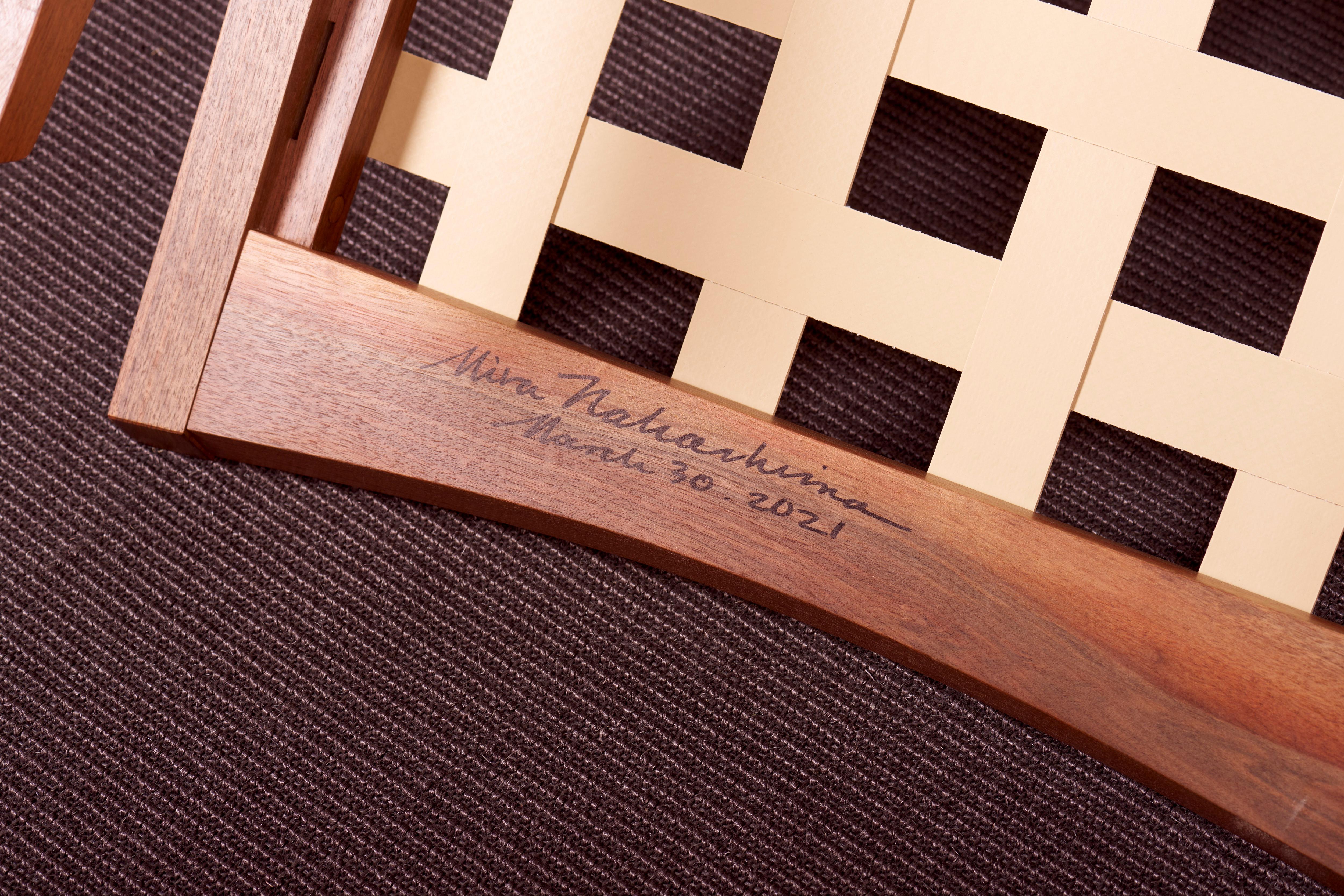 Paire de chaises longues conoids de Mira Nakashima d'après un design de George Nakashima  en vente 13