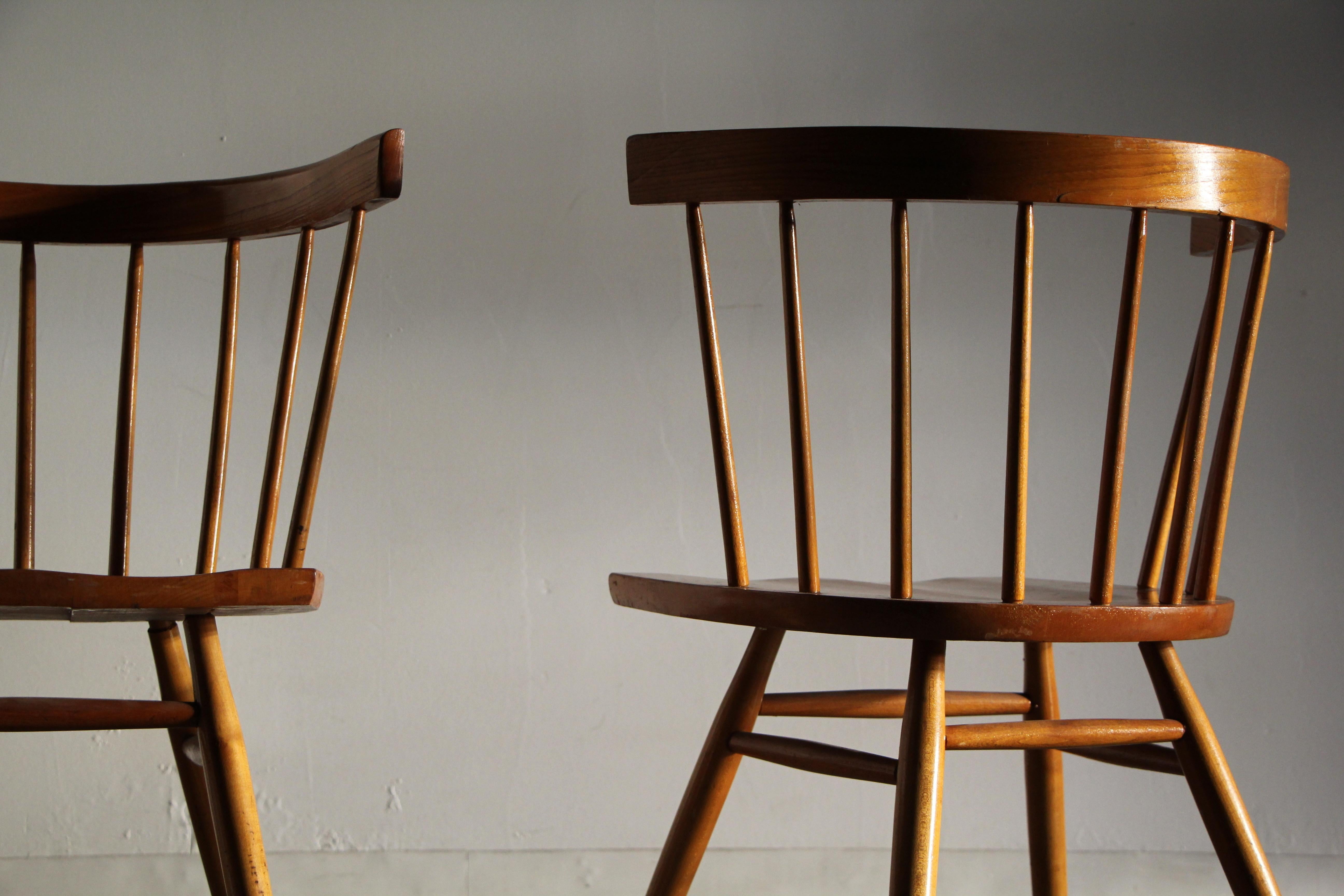 American Pair of George Nakashima Hickory Straight Chairs for Knoll, 1940s