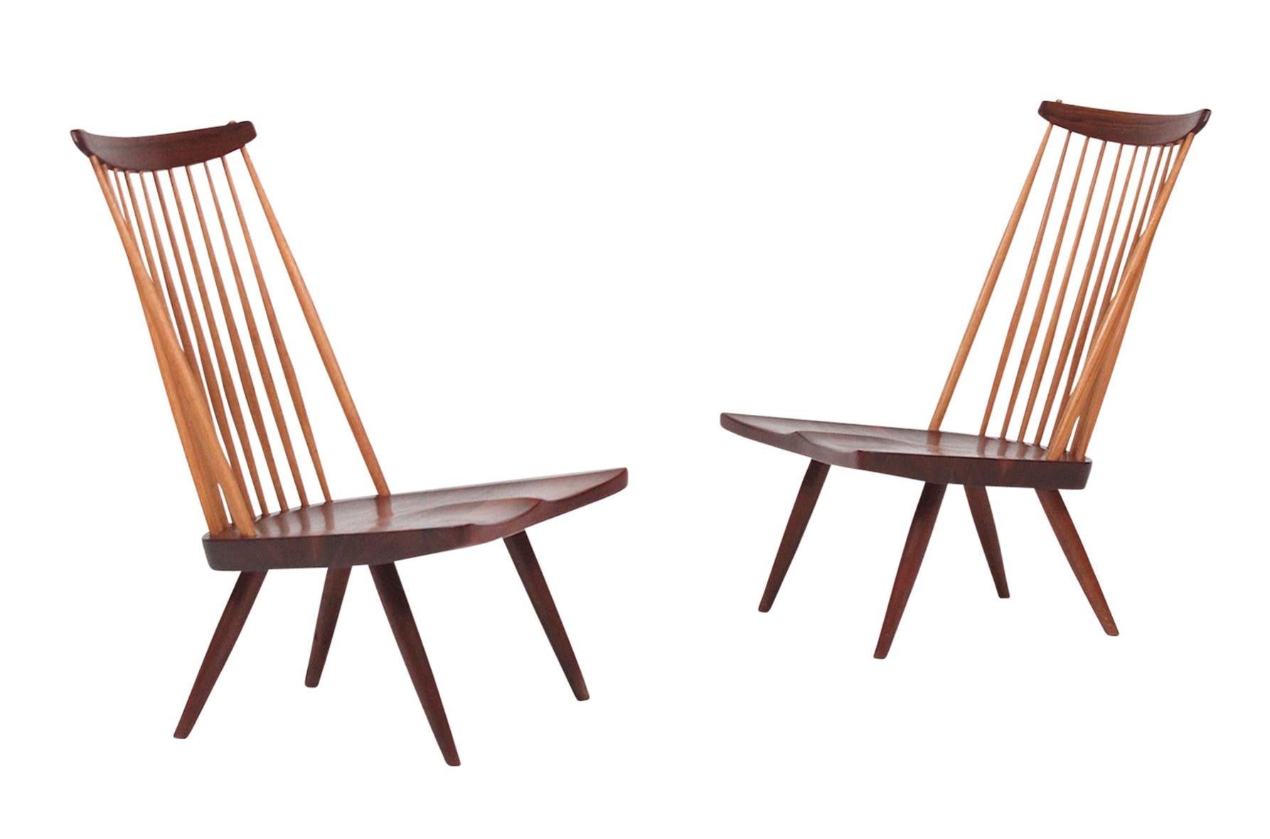 Walnut Pair of George Nakashima Lounge Chairs, 1978