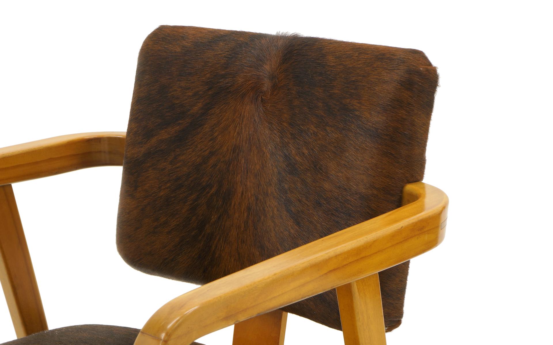 Paar George Nelson-Sessel mit Rindslederpolsterung im Angebot 1
