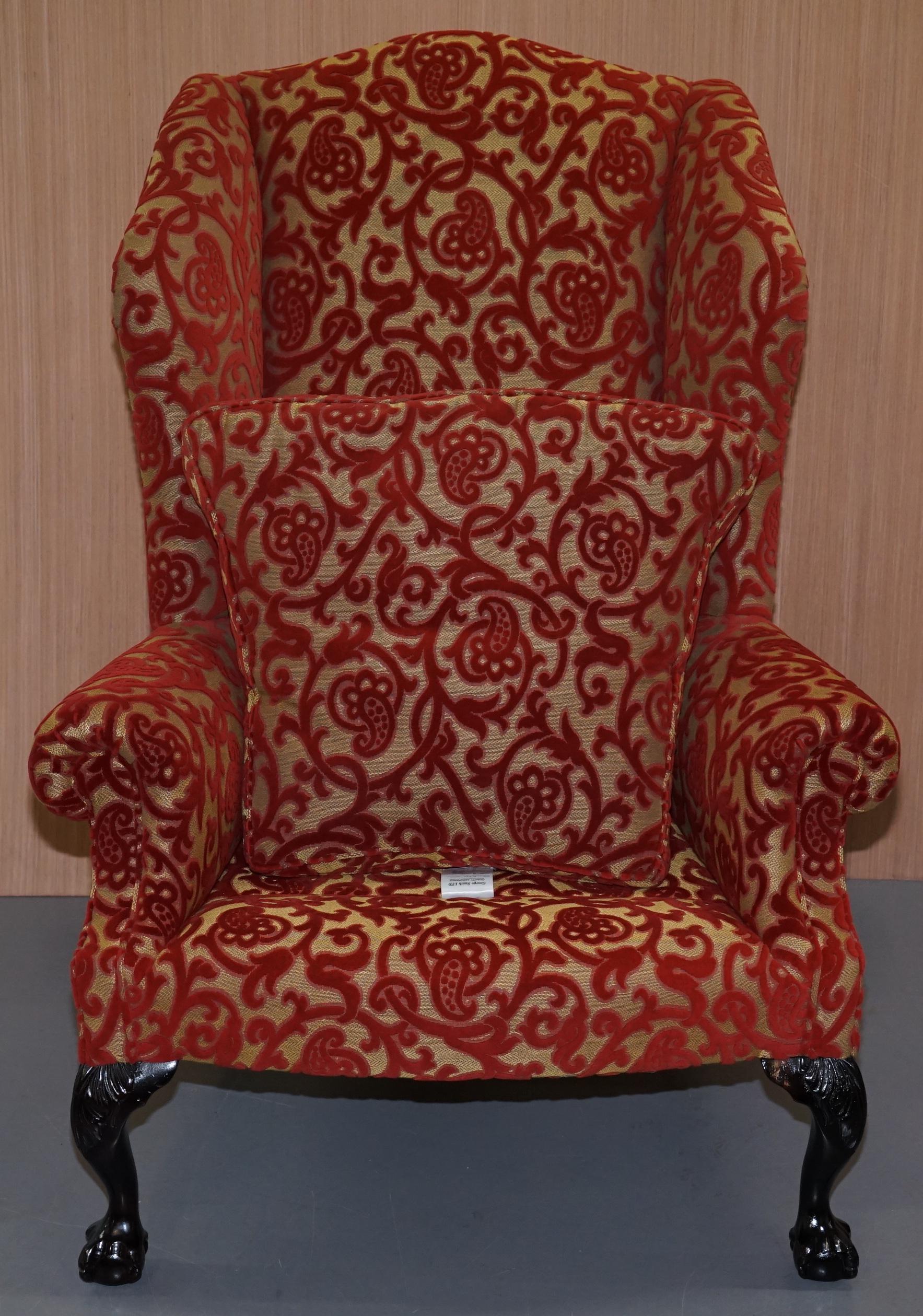 Ein Paar George Smith Chelsea Large Wingback Armchairs Claw and Ball Feet im Angebot 5