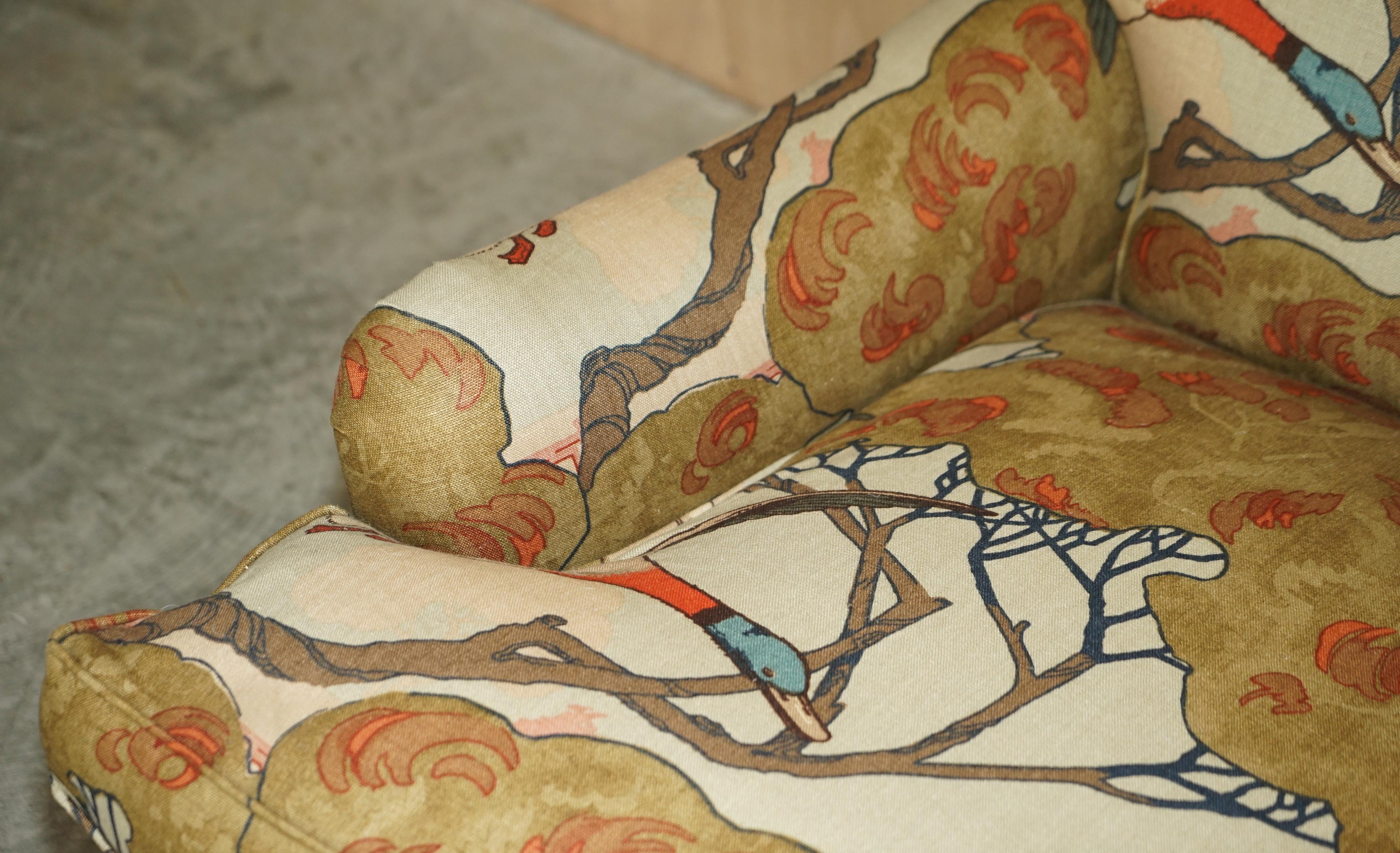 PAIR OF GEORGE SMITH HOWARD SIGNATURE SCROLL ARM MULBERRY FLYING DUCKS ARMCHAiRS 3