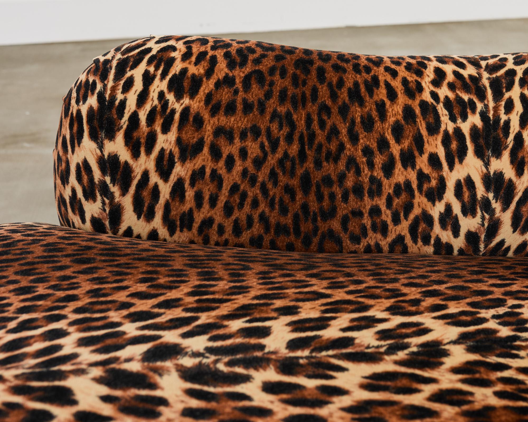 Paar George Smith Jules-Loungesessel aus Leopardensamt im Angebot 2