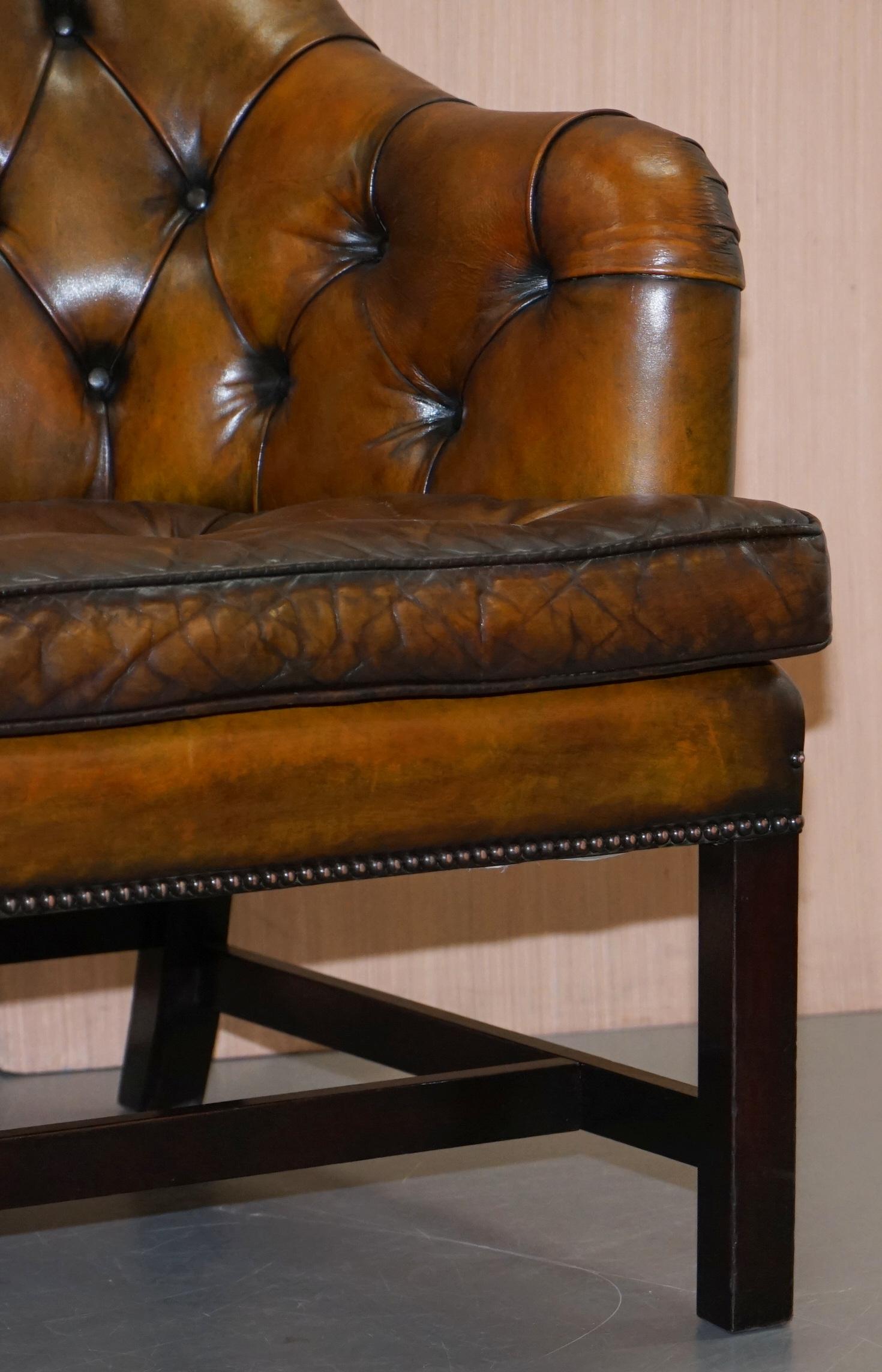 Pair of George Smith Restored Brown Leather Georgian Armchairs Desk For Sale 15