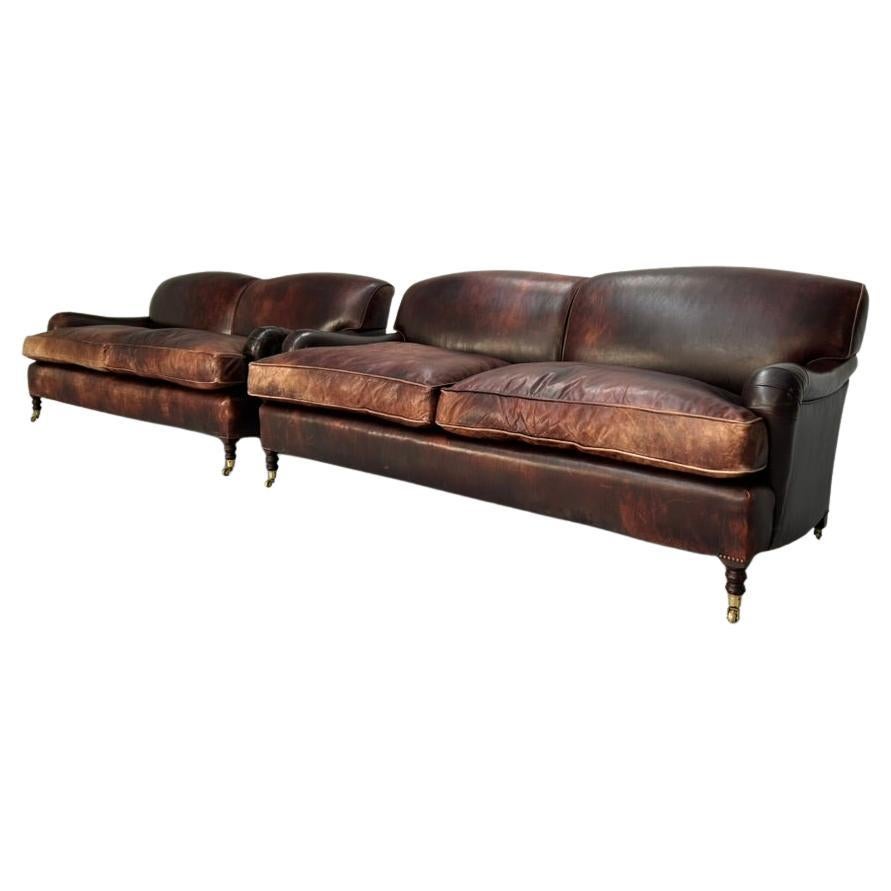 Paar George Smith „Signature“ 2,5-Sitz-Sofas aus Ochsenblutleder