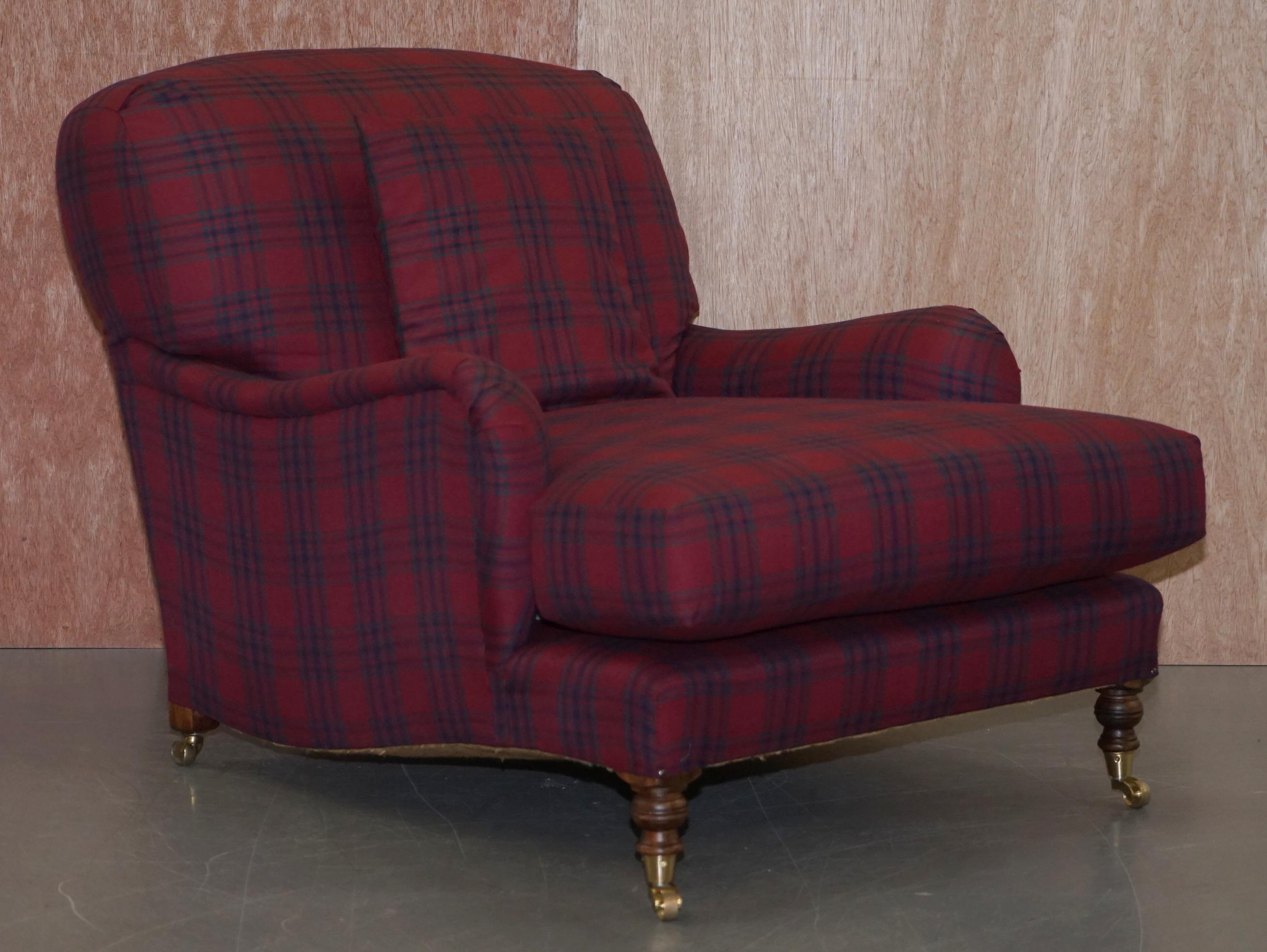 We are delighted to offer for sale this lovely pair of handmade in England George Smith Signature Scroll arm club armchairs RRP £11,500

A very good looking and well made pair. George Smith make some of the finest seating in England today, they