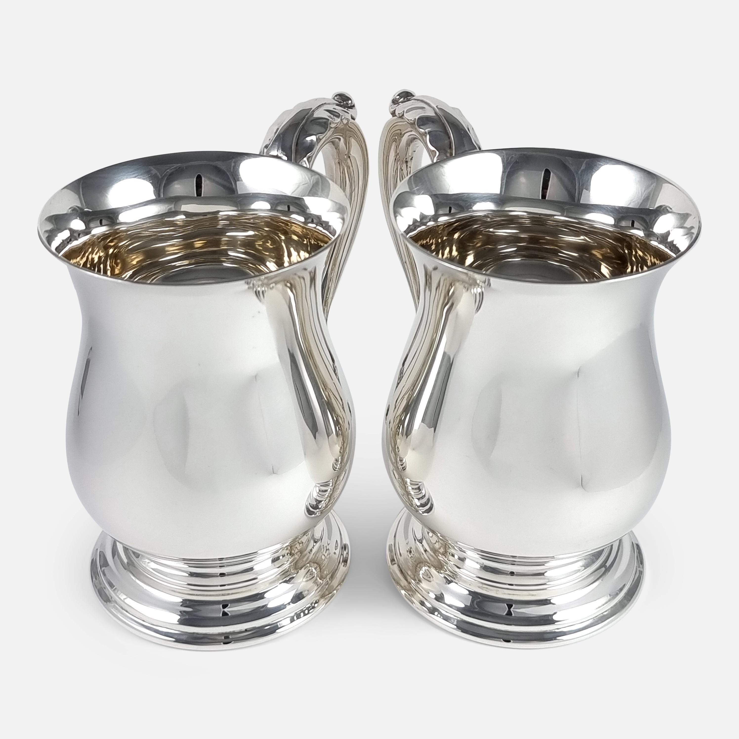 Pair of George VI Sterling Silver Mugs, 1950 In Good Condition For Sale In Glasgow, GB