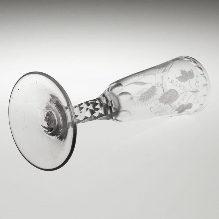 Pair of Georgian Ale Glasses with Facet Cut Stems c1780 For Sale 3