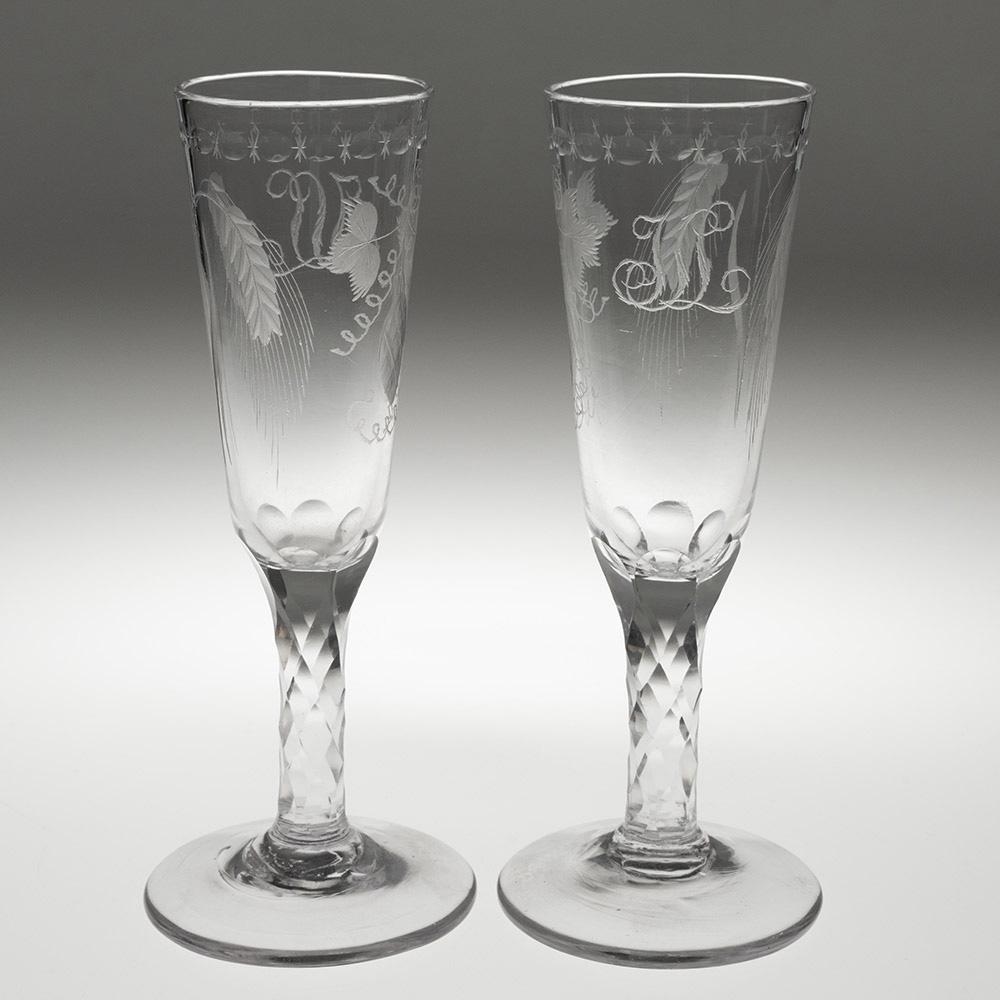 Pareja de copas de cerveza georgianas con tallos facetados c1780 Jorge III en venta