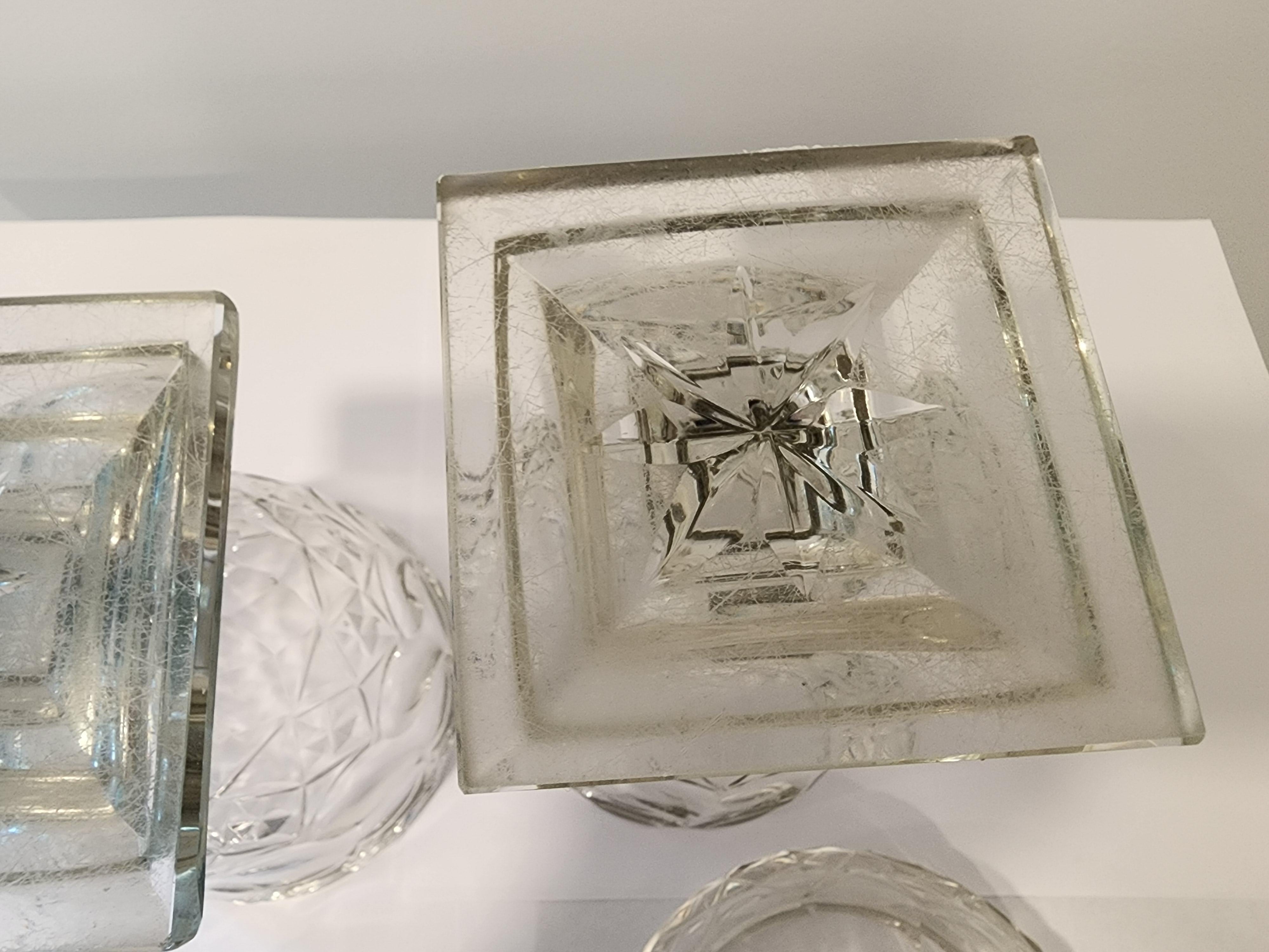 Pair of Georgian Anglo-Irish Cut Crystal Sweet Meat Covered Urns 8
