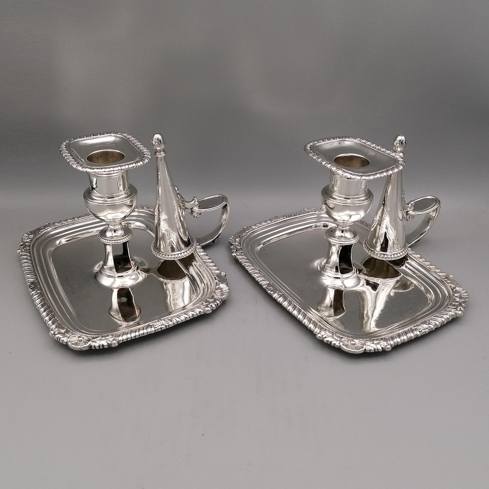 Pair of Georgian Antique Sterling Silver Oblong Chambersticks  In Excellent Condition In VALENZA, IT