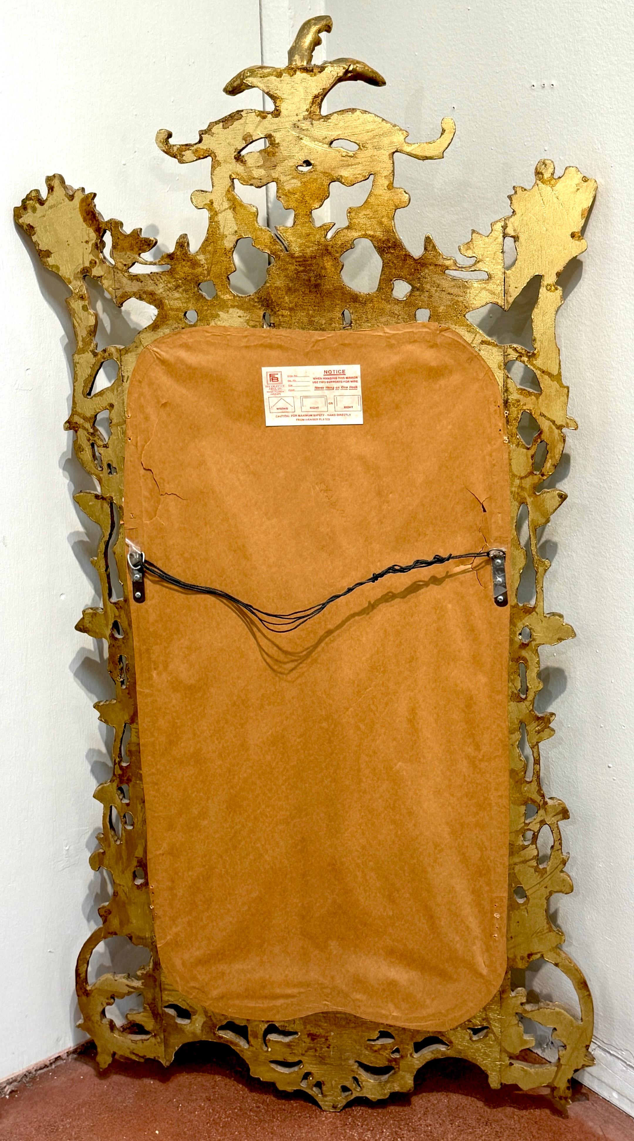 Pair of Georgian Chinoiserie Style Carved Giltwood Mirrors For Sale 5