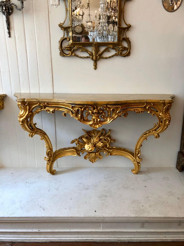 Pair of Georgian Irish Giltwood Consoles with Scagliola Marble Tops For Sale 6