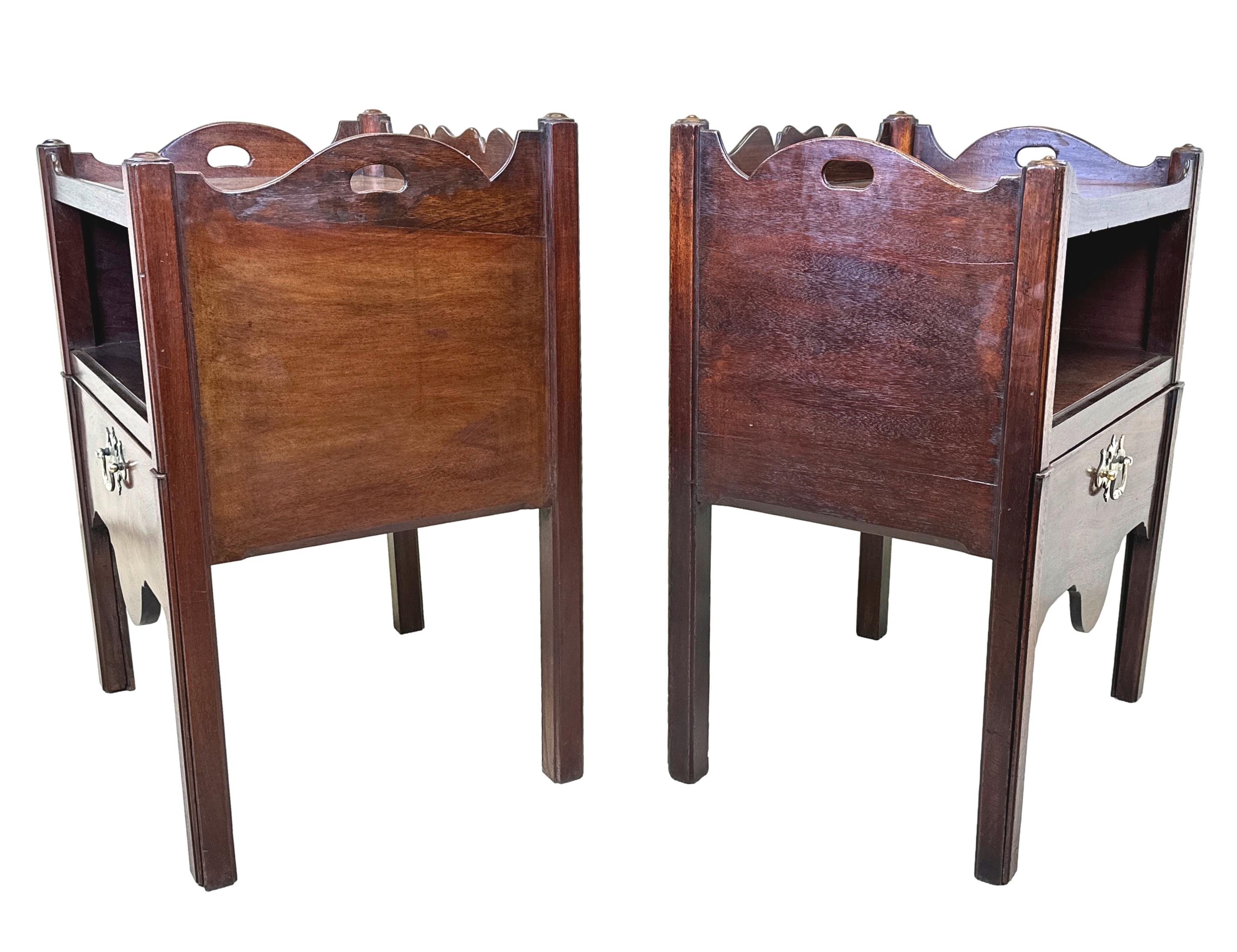 English Pair of Georgian Mahogany Bedside Night Tables