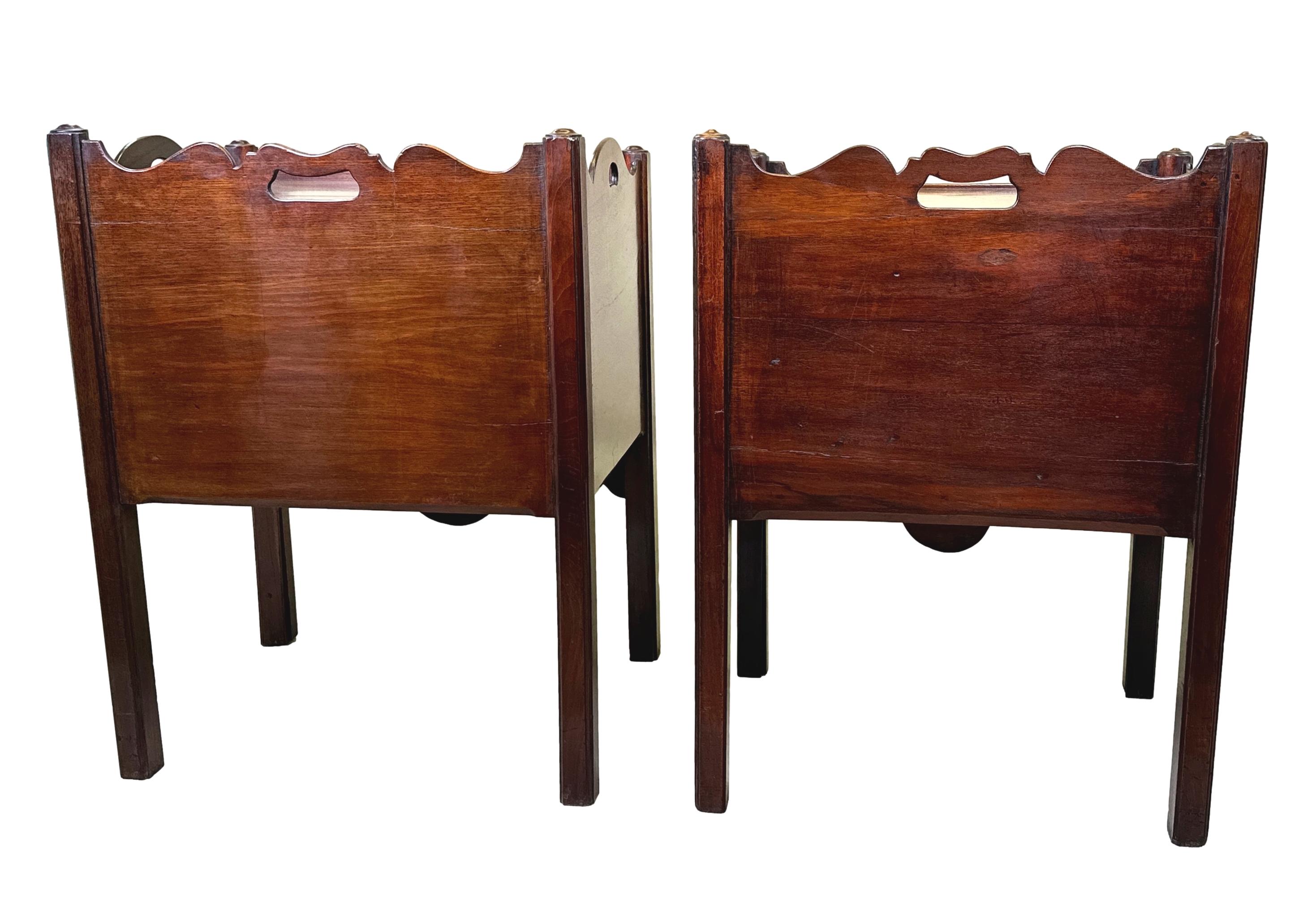 Pair of Georgian Mahogany Bedside Night Tables 1