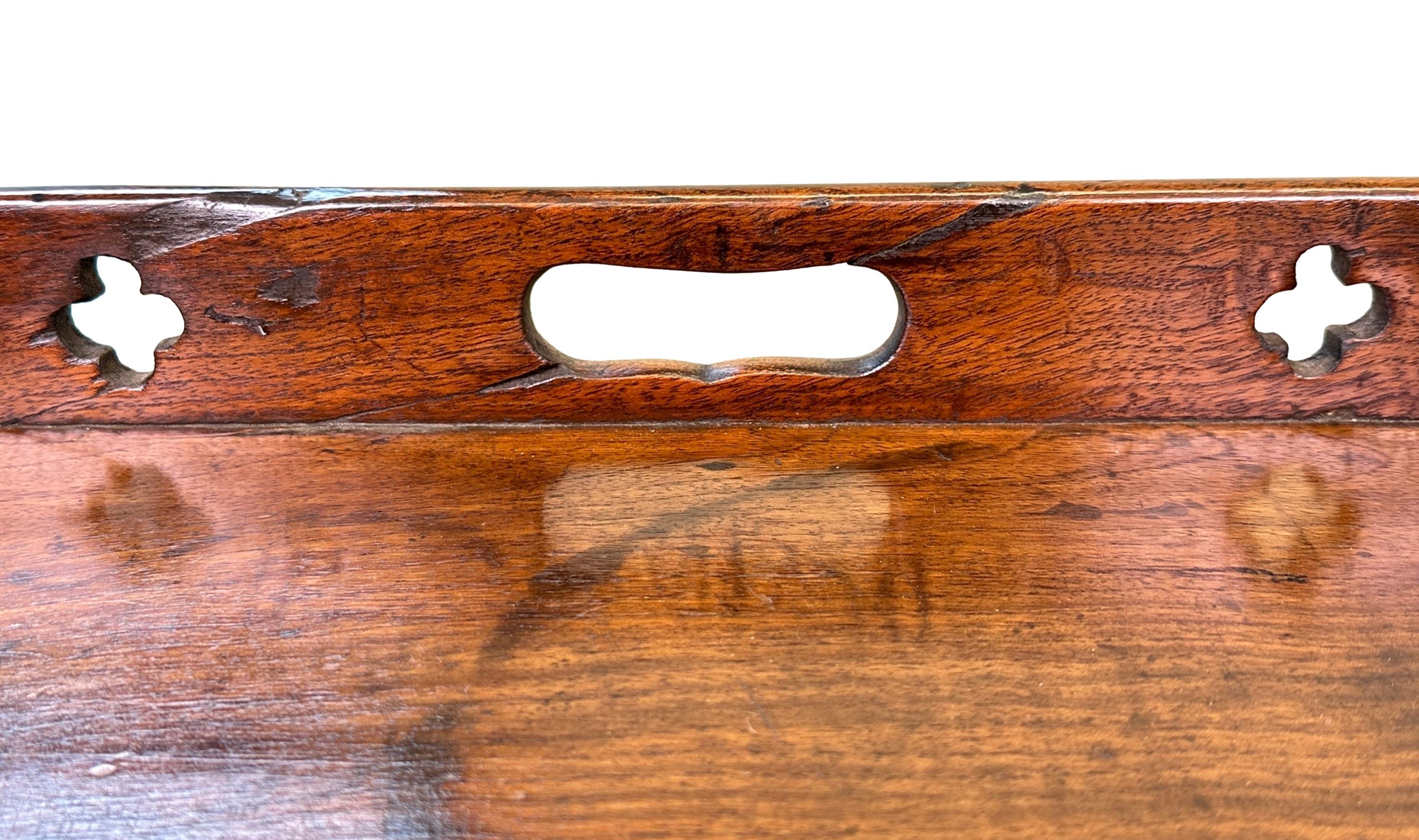 Pair Of Georgian Mahogany Bedside Night Tables 3