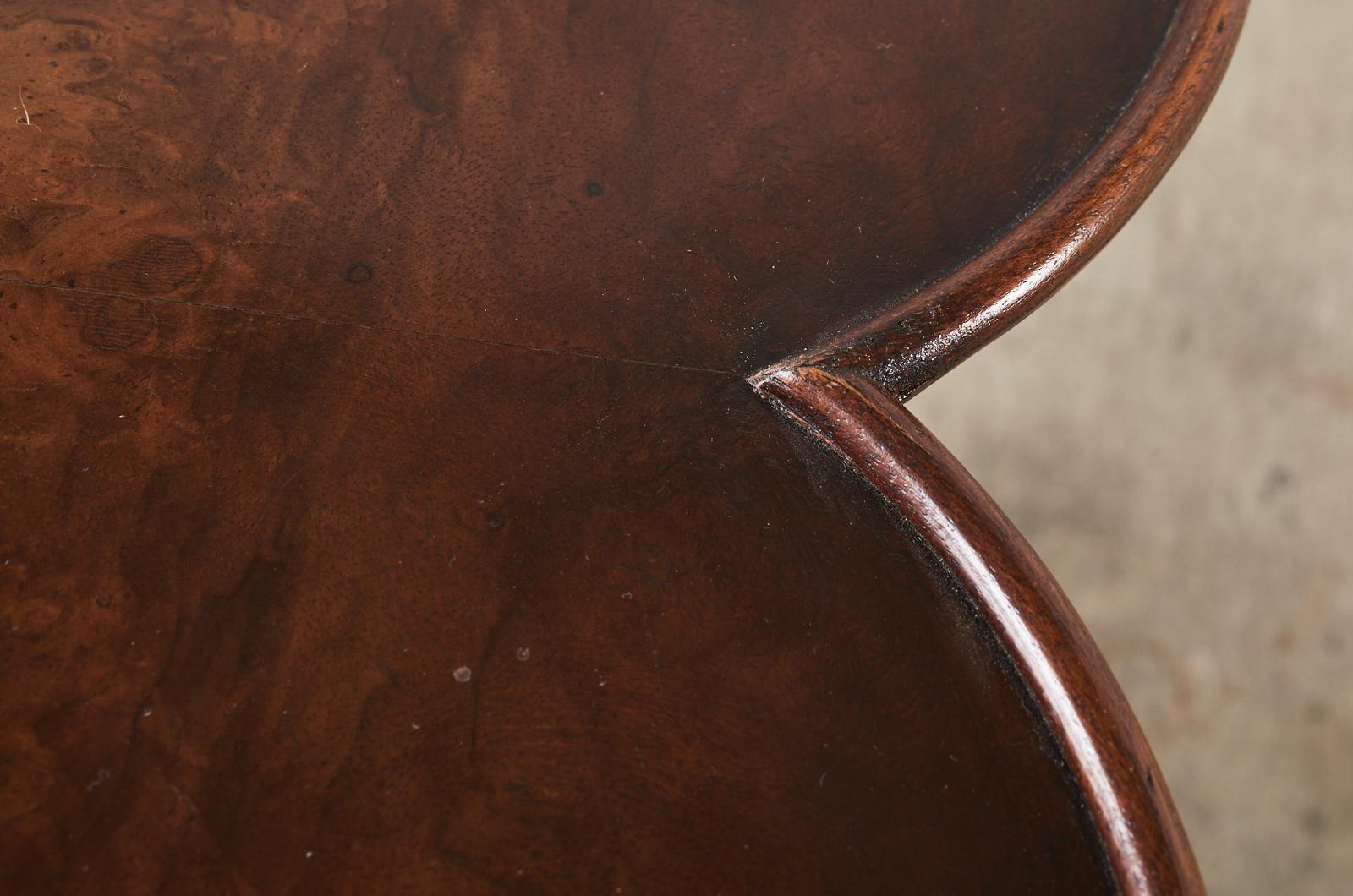 Pair of Georgian Mahogany Clover Leaf Shaped Tilt Top Tables 6