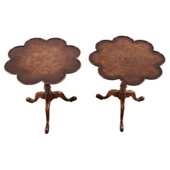 Pair of Georgian Mahogany Clover Leaf Shaped Tilt Top Tables