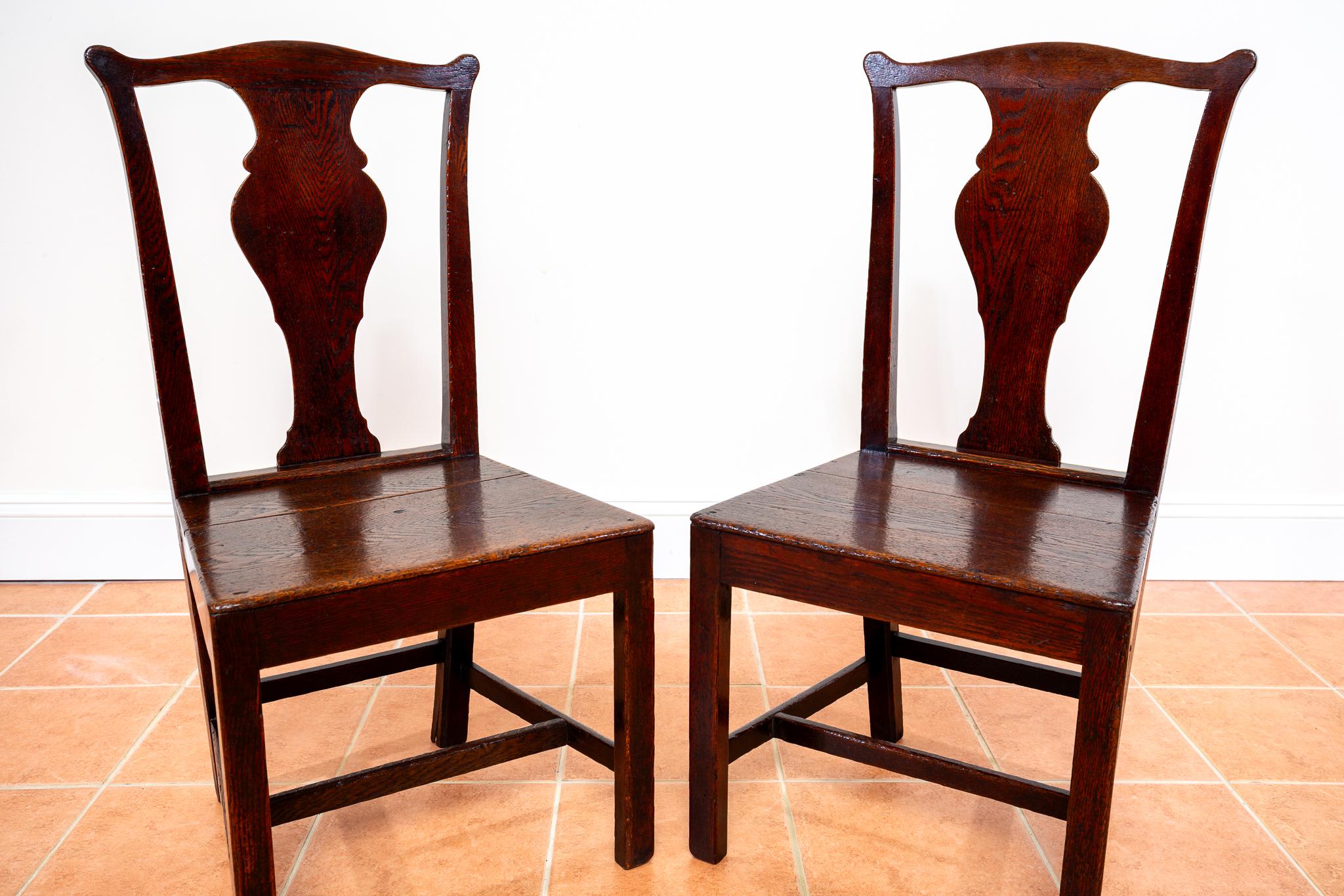 Pair of Georgian Oak Country Chairs 1780 Country Farmhouse Welsh Dining Antique In Good Condition For Sale In London, GB