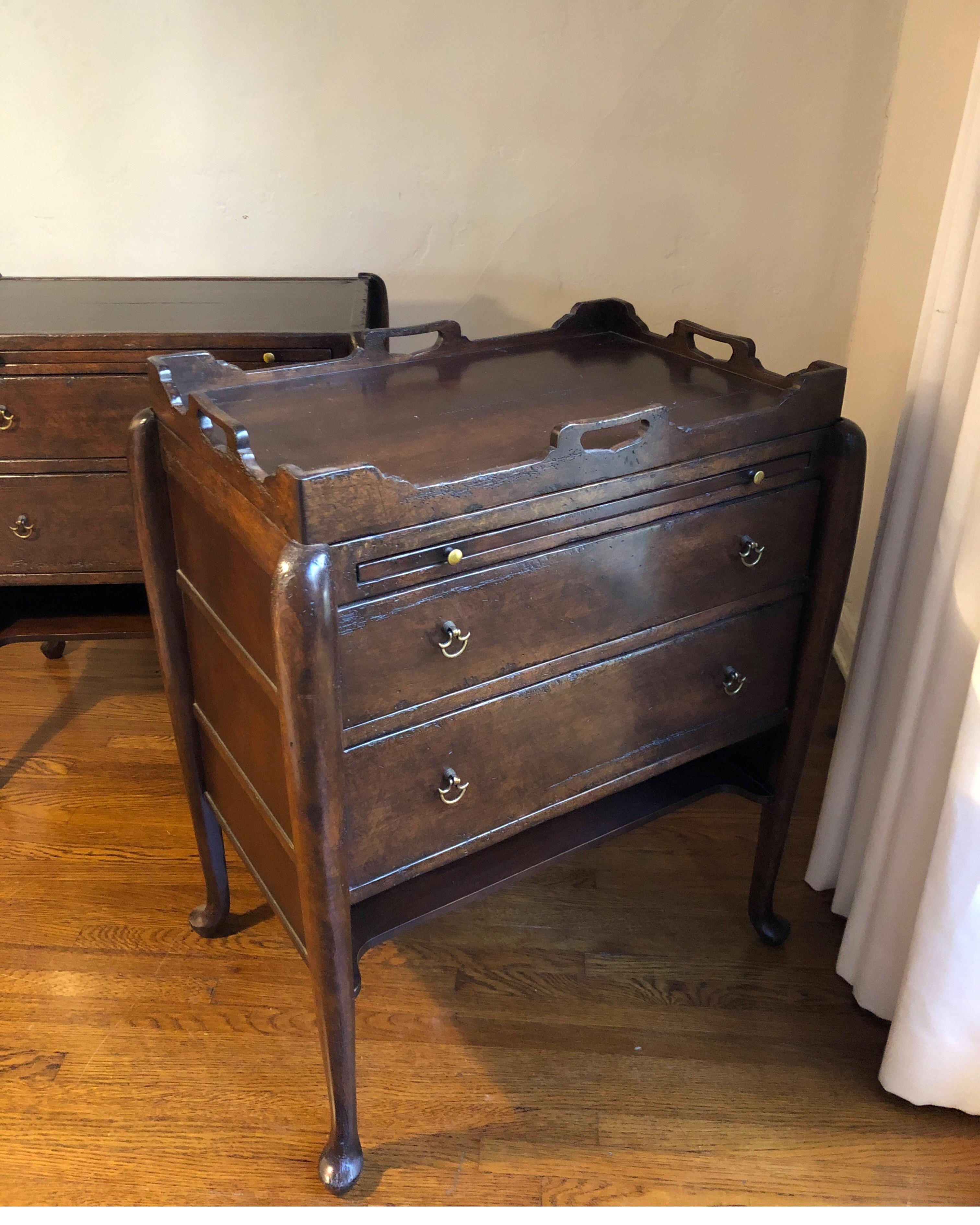 Pair of Georgian Period Walnut Tray Top Commodes/Bedside Tables 7