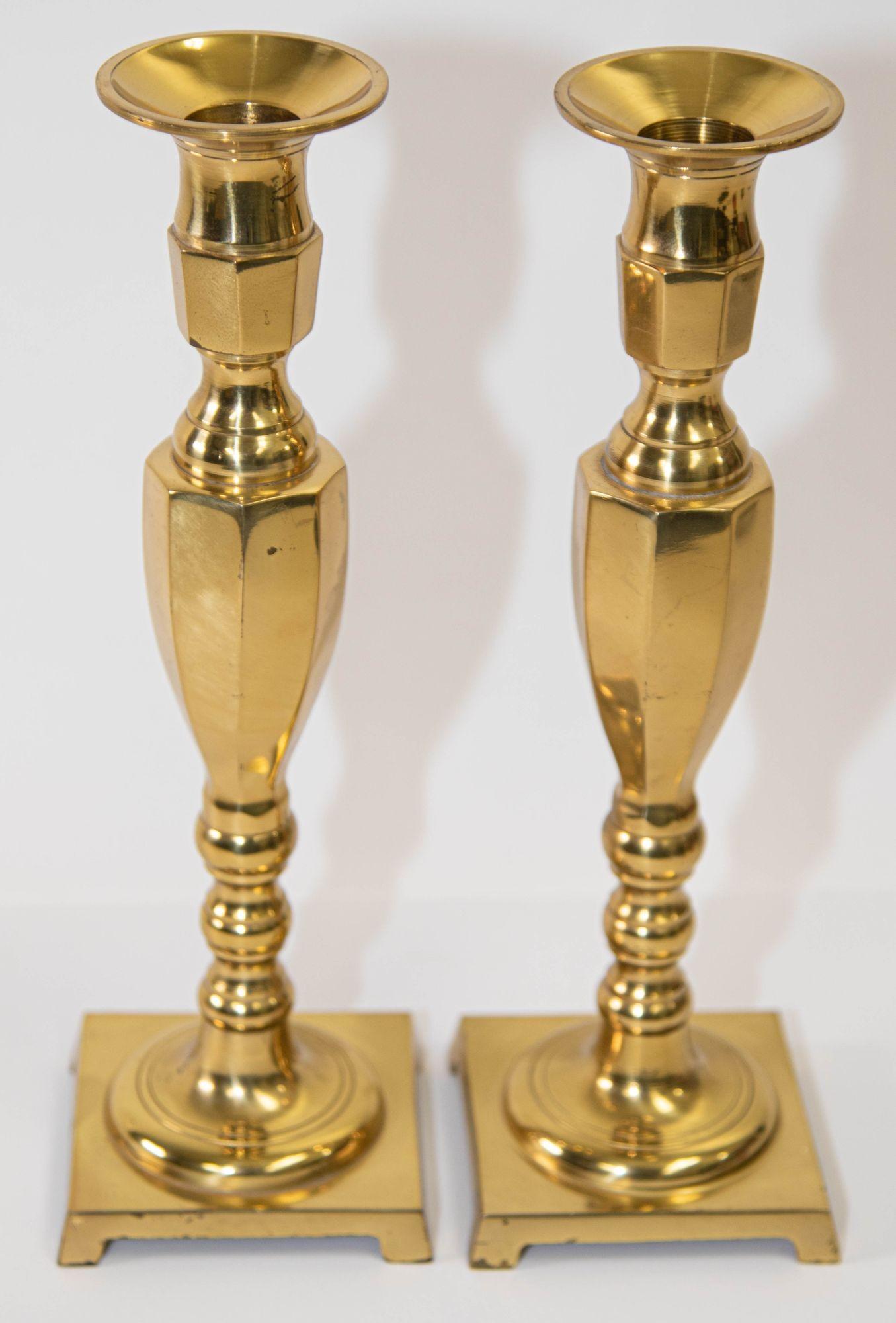 Pair of Georgian Polished Brass Candlesticks For Sale 4