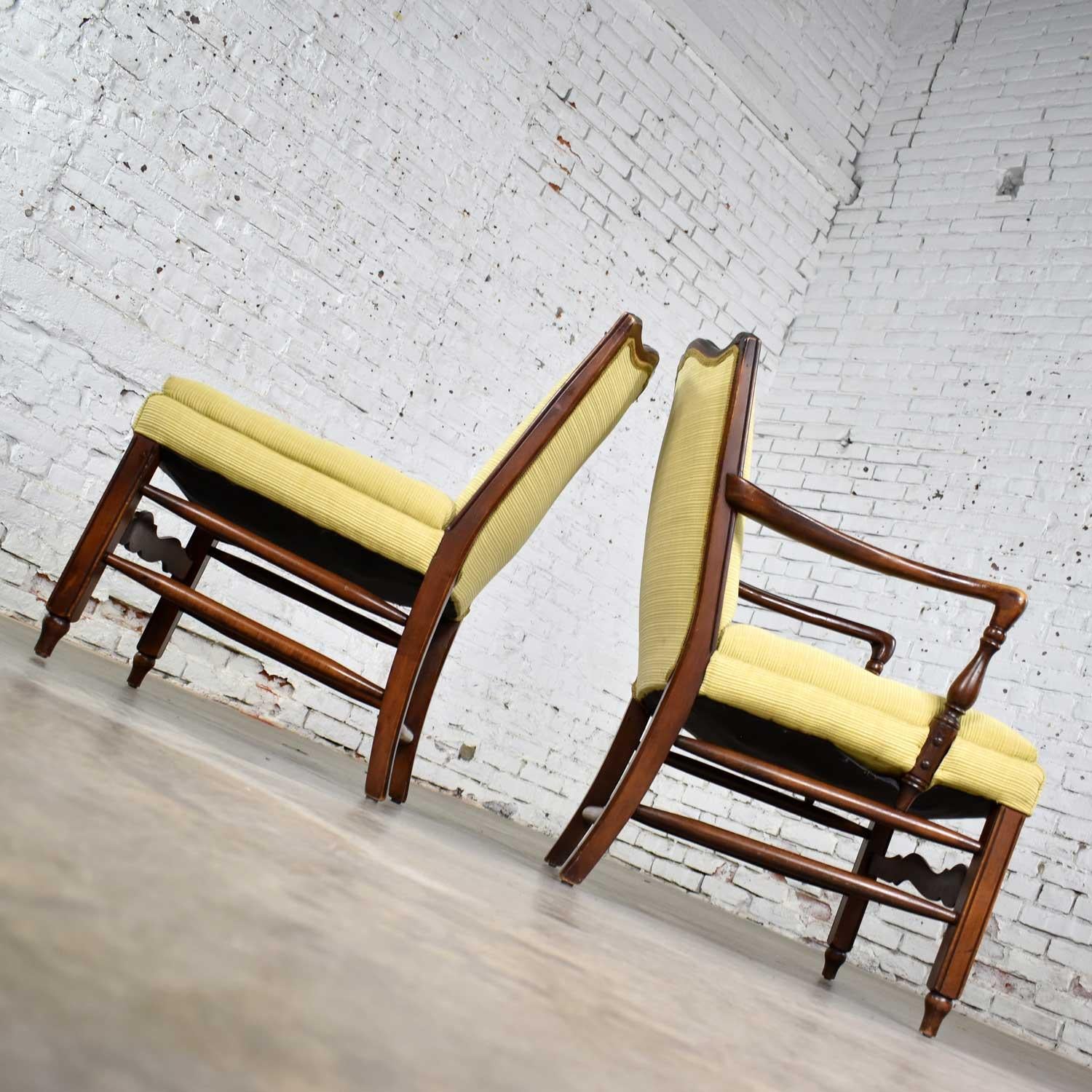 20th Century Pair of Georgian Revival His and Hers Accent Chairs in Golden Yellow