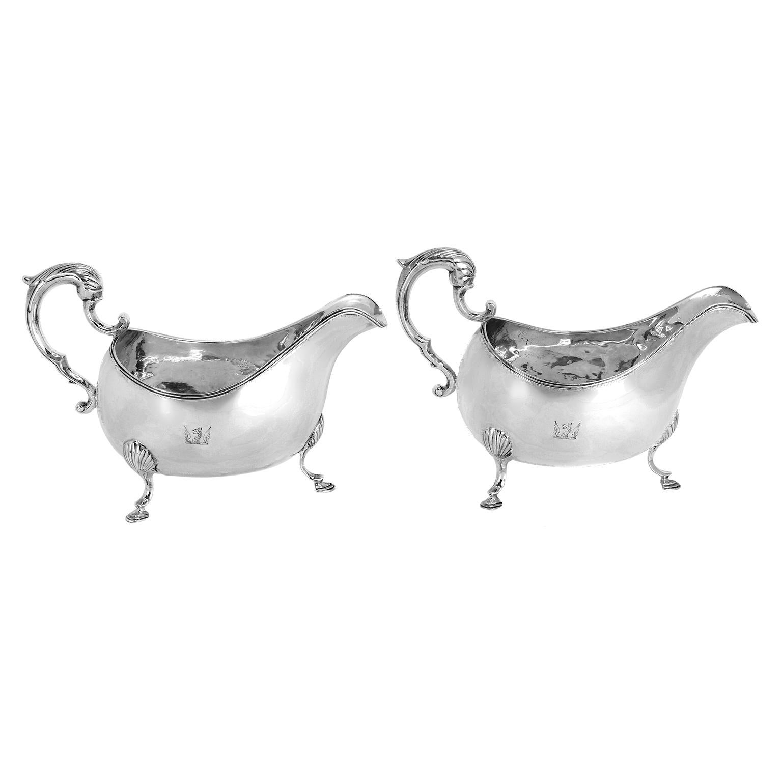 Pair of Georgian Sauce Boats Sterling c1808 Dublin In Good Condition For Sale In Litchfield, CT