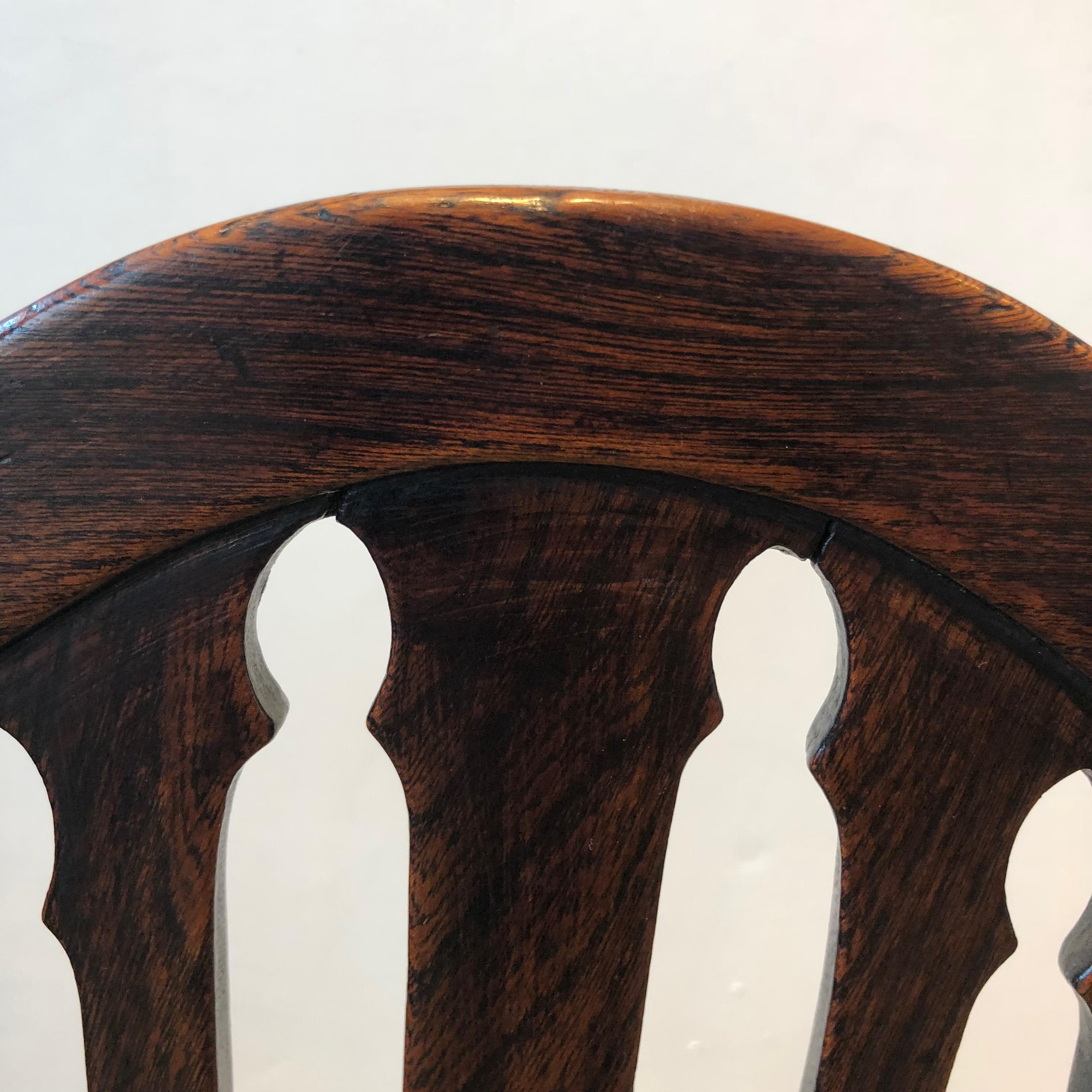 18th Century Pair of Georgian Side Chairs For Sale