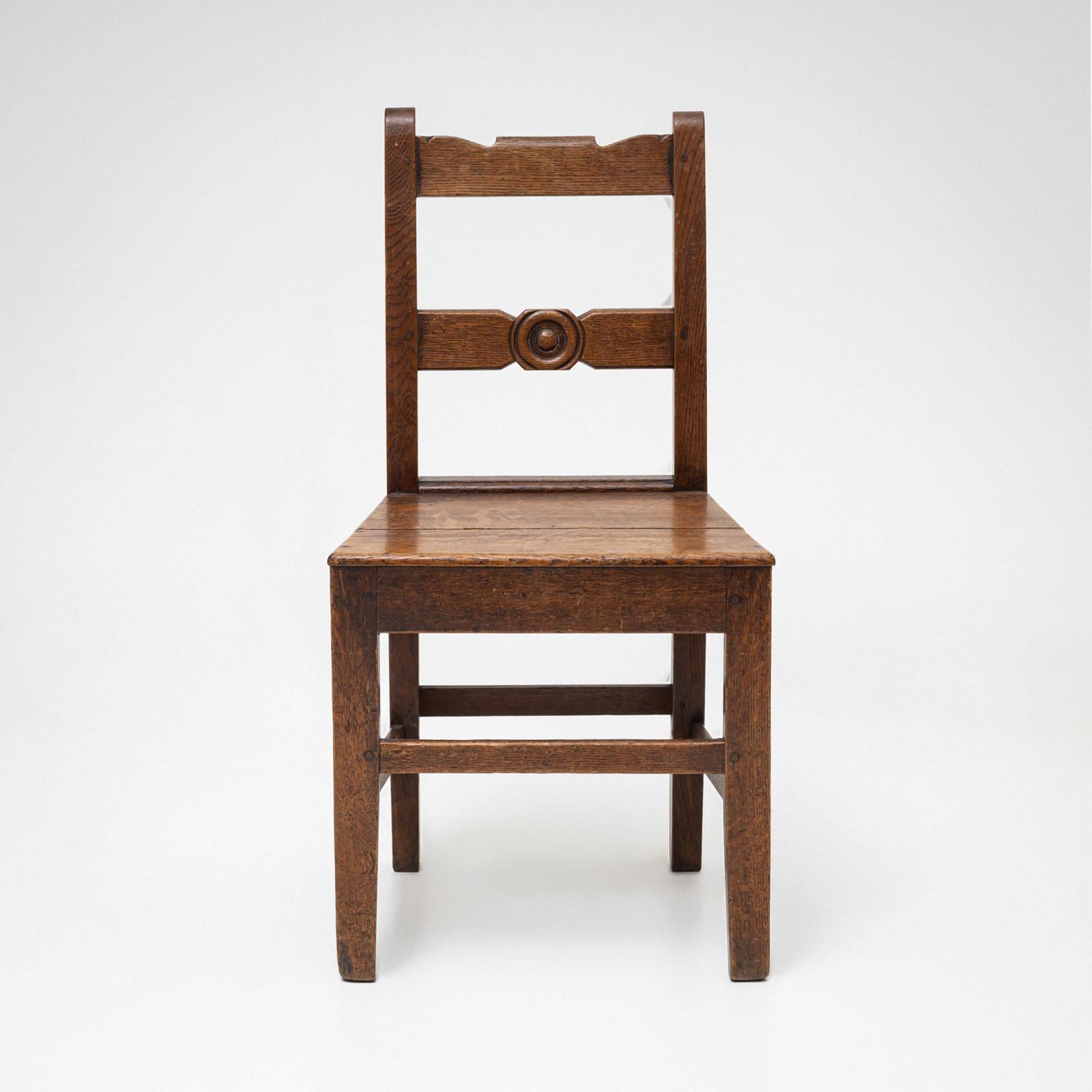 Européen Paire de chaises d'appoint géorgiennes en Oak, fin du 18e siècle en vente