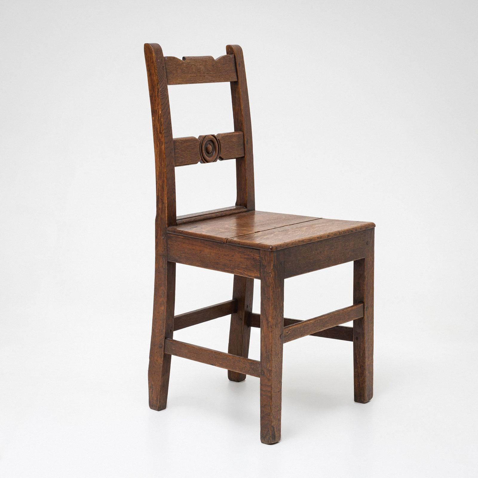 Paire de chaises d'appoint géorgiennes en Oak, fin du 18e siècle Bon état - En vente à Greding, DE