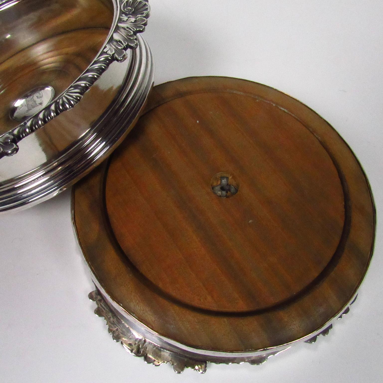 19th Century Pair of Georgian Silver Plated Wine Coasters For Sale