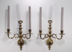 Coppia di applique in bronzo con doppio portacandele in stile georgiano, anni ’40-’60